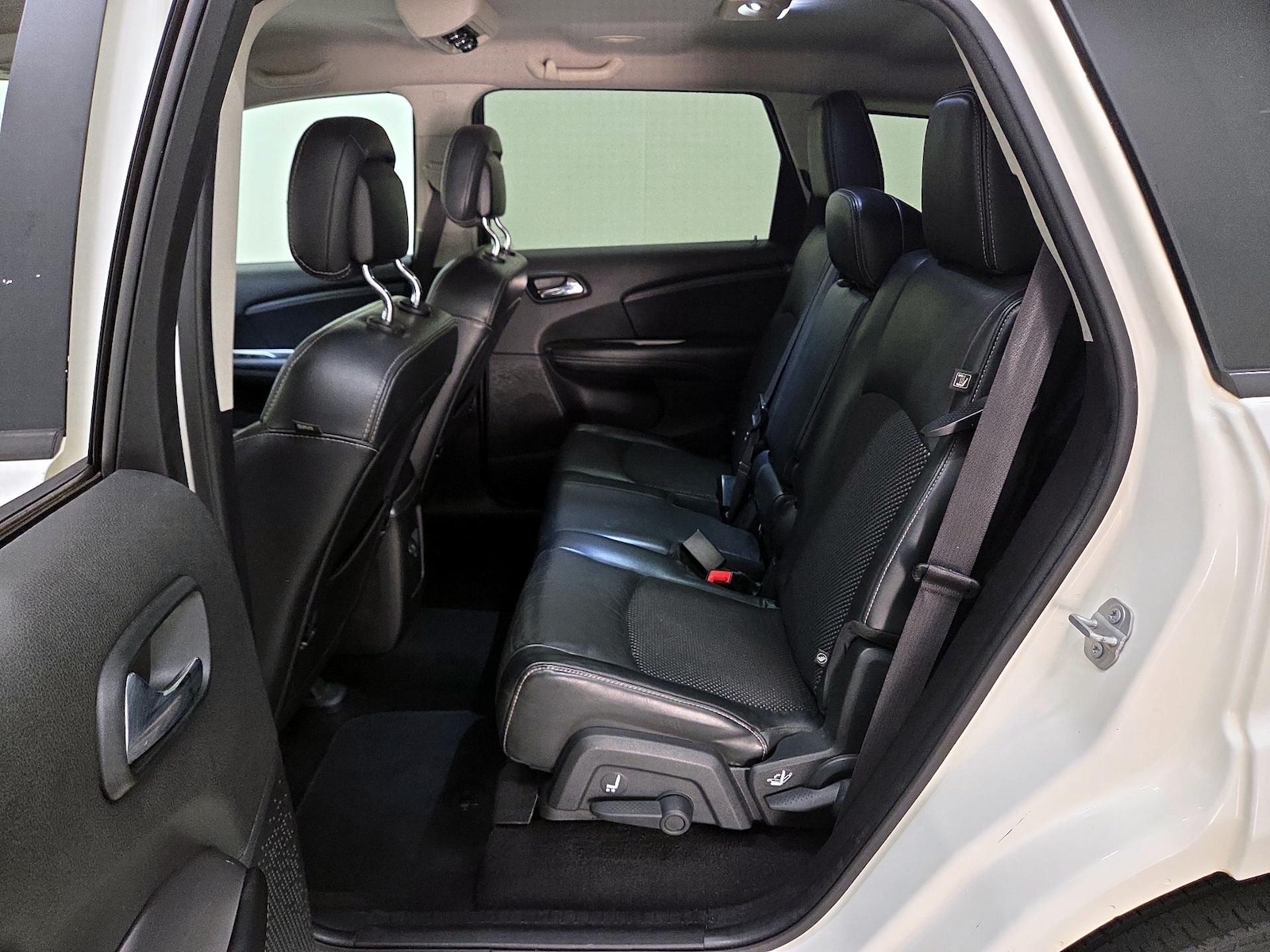 Rear Air Conditioning