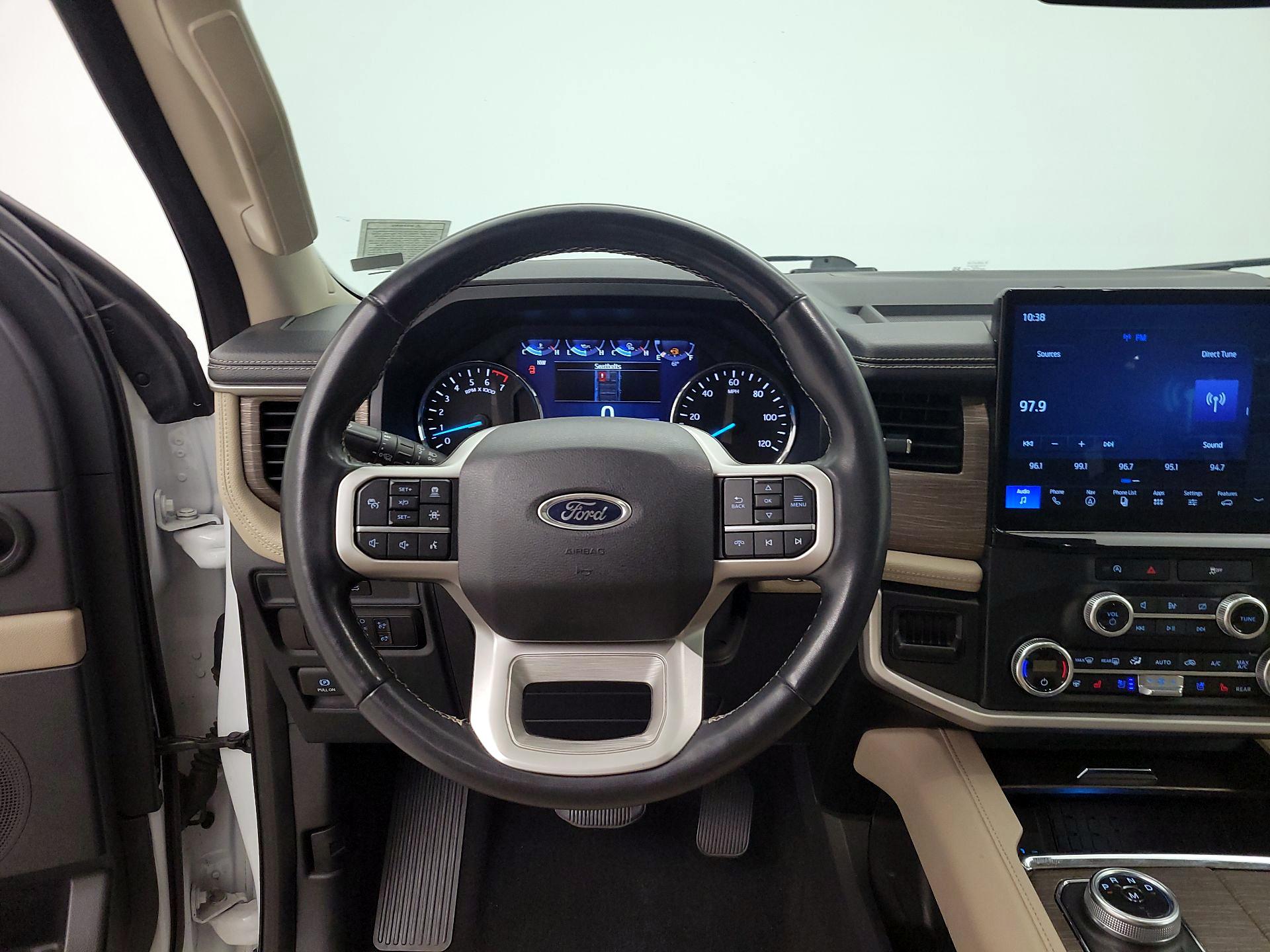 Thumbnail: 2024 Ford Expedition - 10