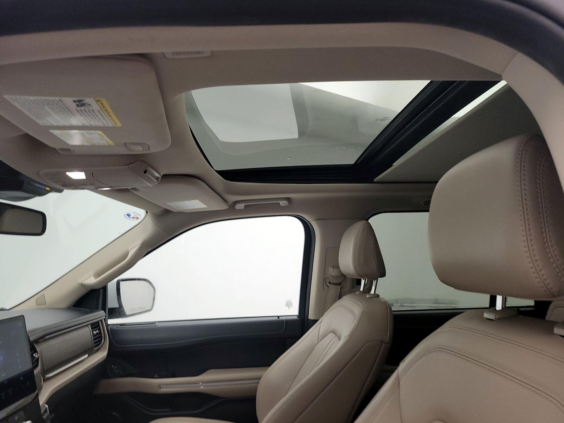 Thumbnail: 2024 Ford Expedition - 19