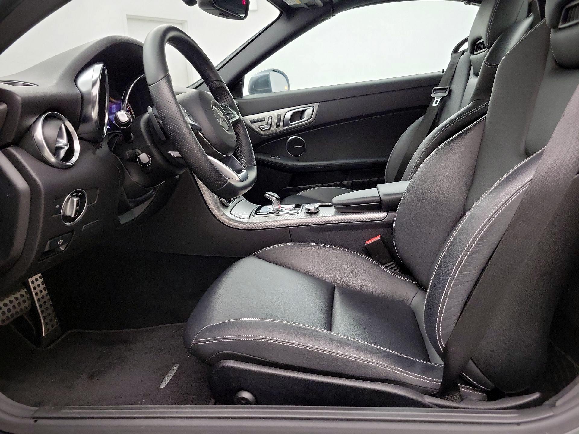 Thumbnail: 2018 Mercedes-Benz SLC - 11