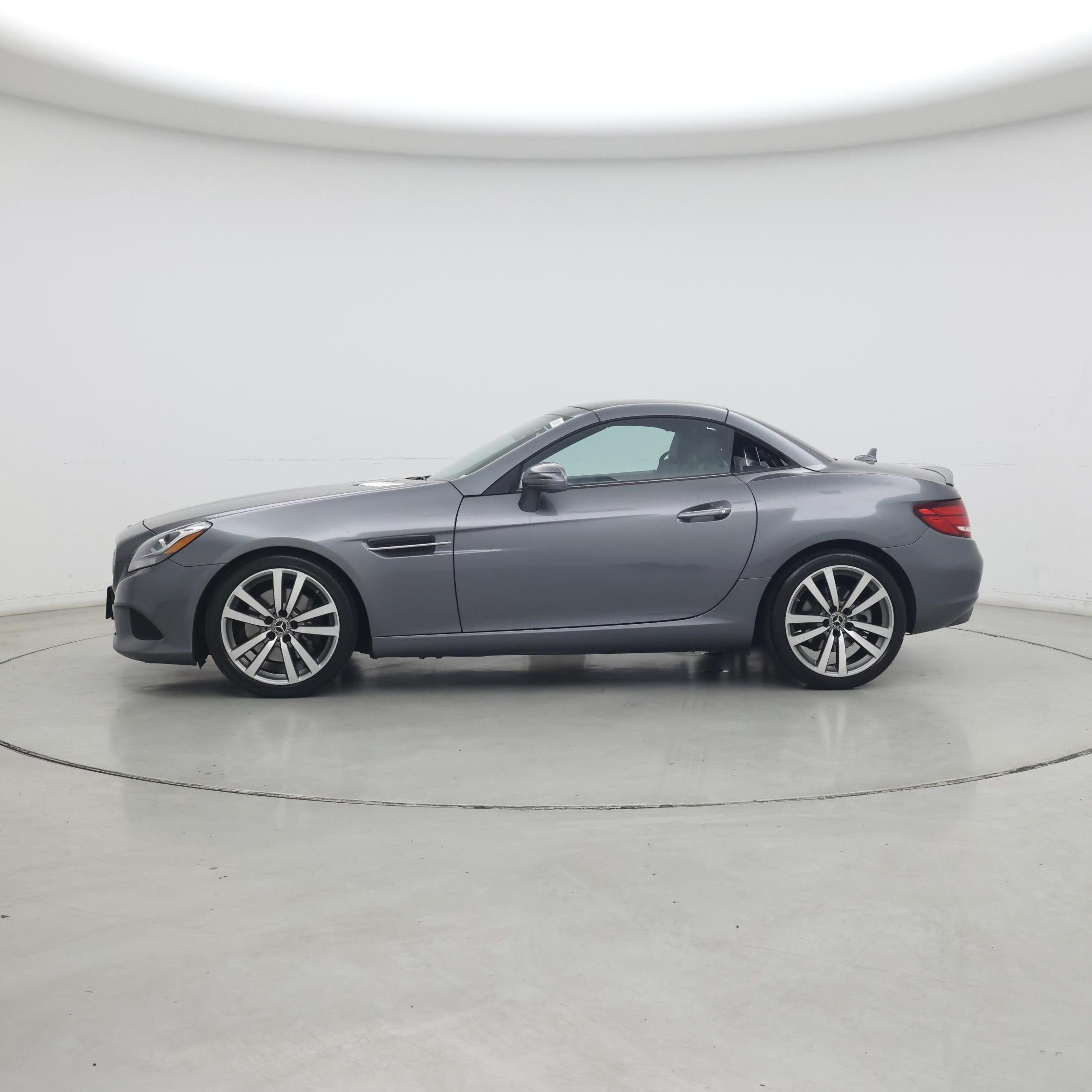 Thumbnail: 2018 Mercedes-Benz SLC - 3