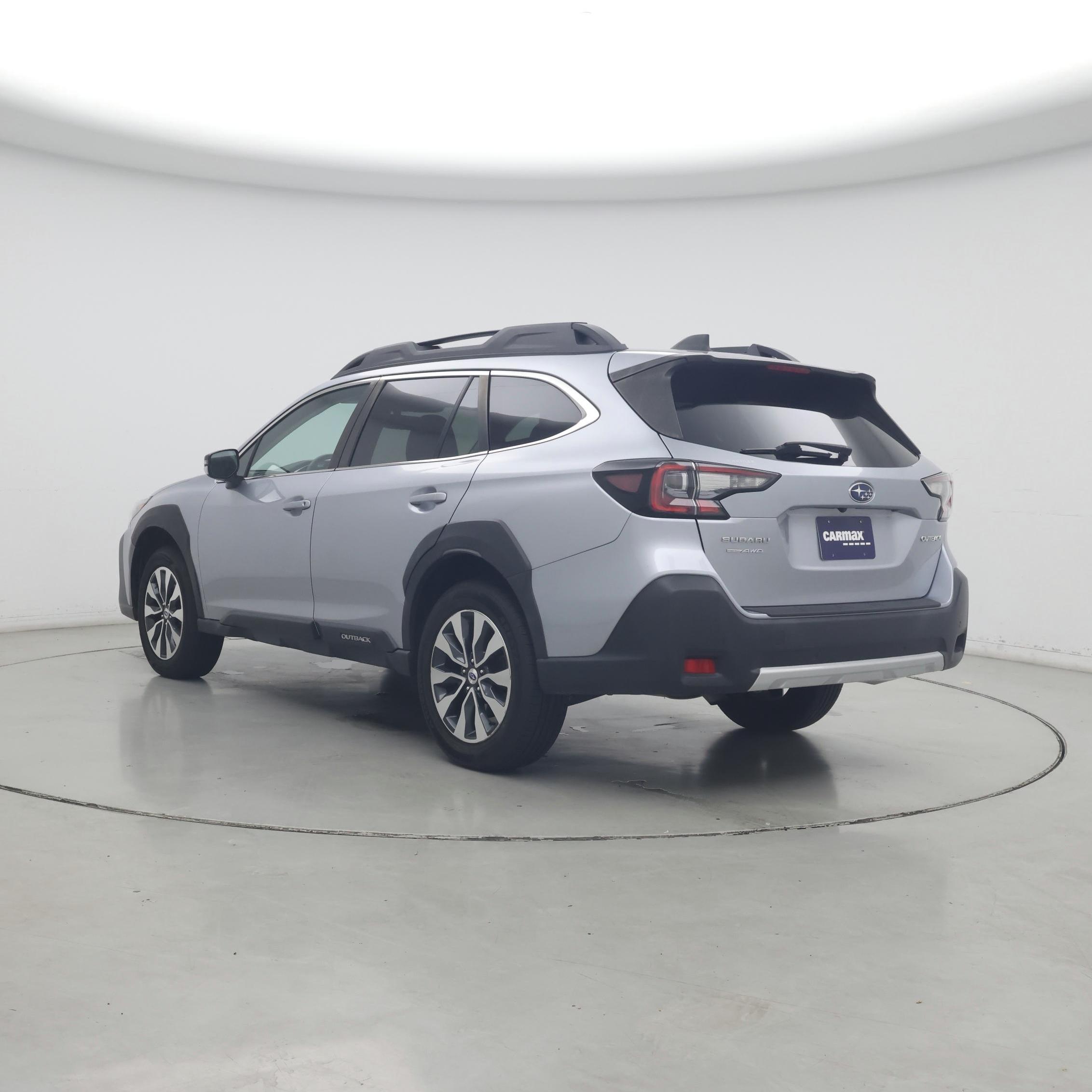 Thumbnail: 2023 Subaru Outback - 2