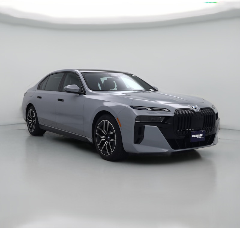 2023 BMW 740 I