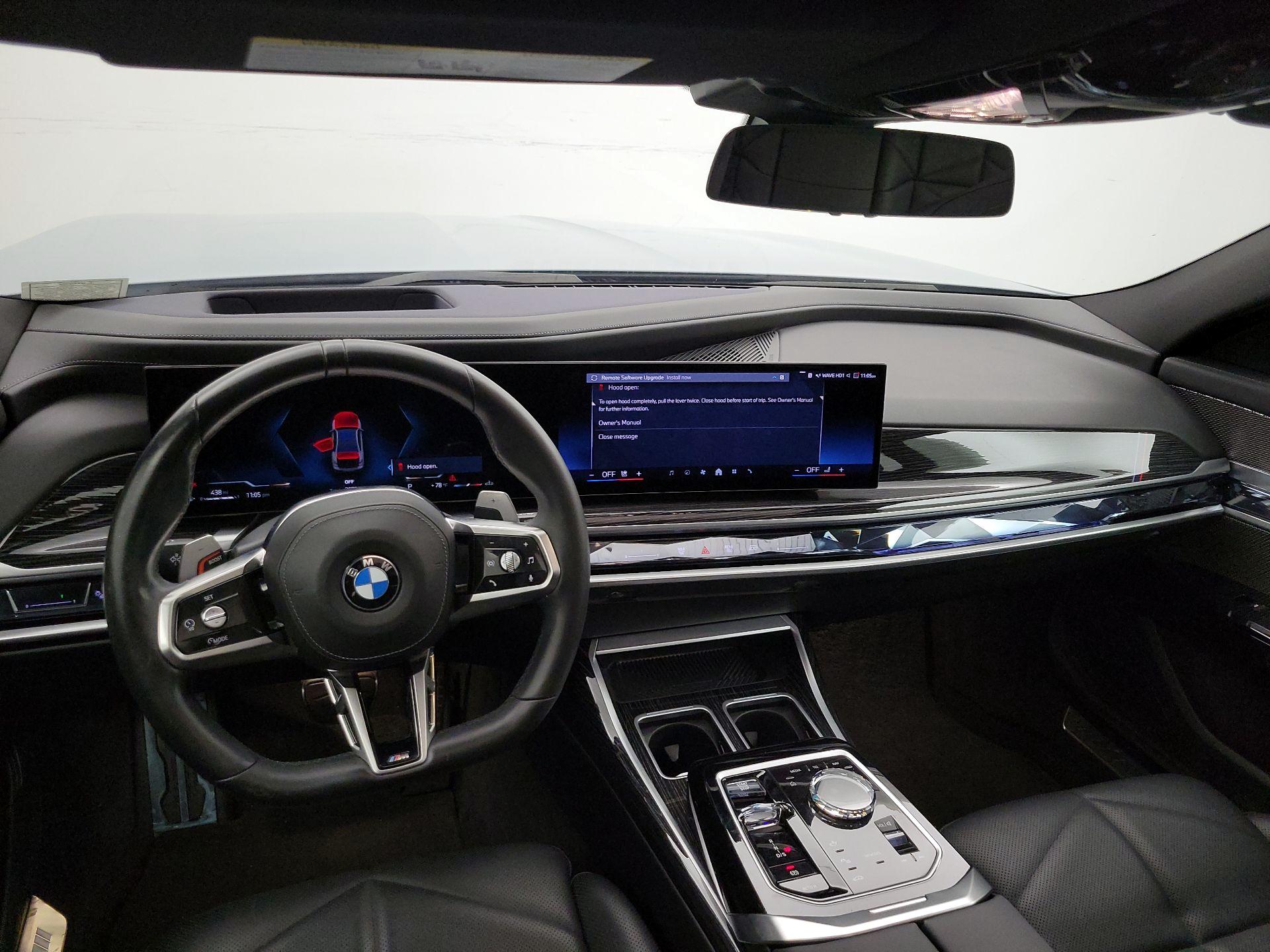 Thumbnail: 2023 BMW 7 Series - 9