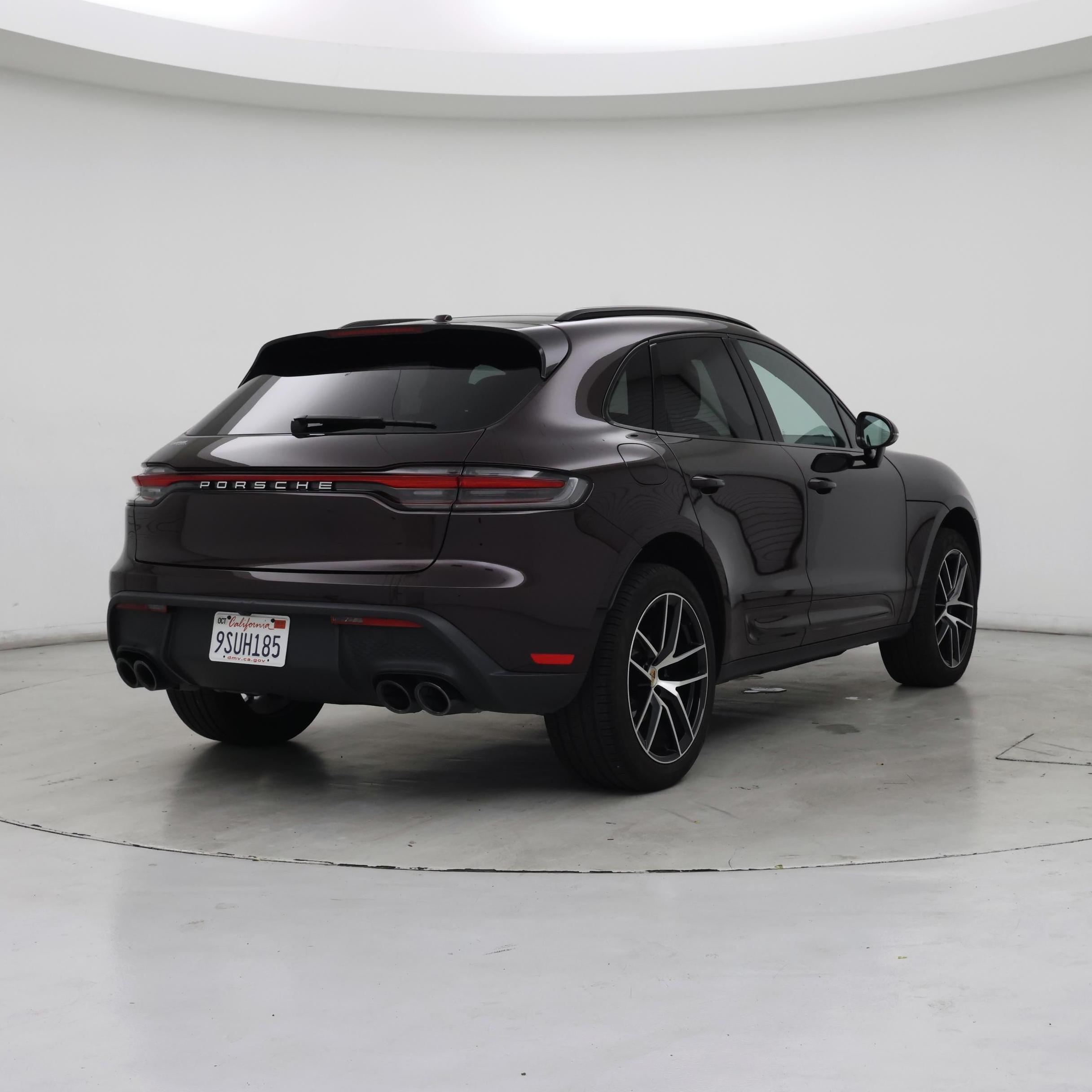 Thumbnail: 2024 Porsche Macan - 8