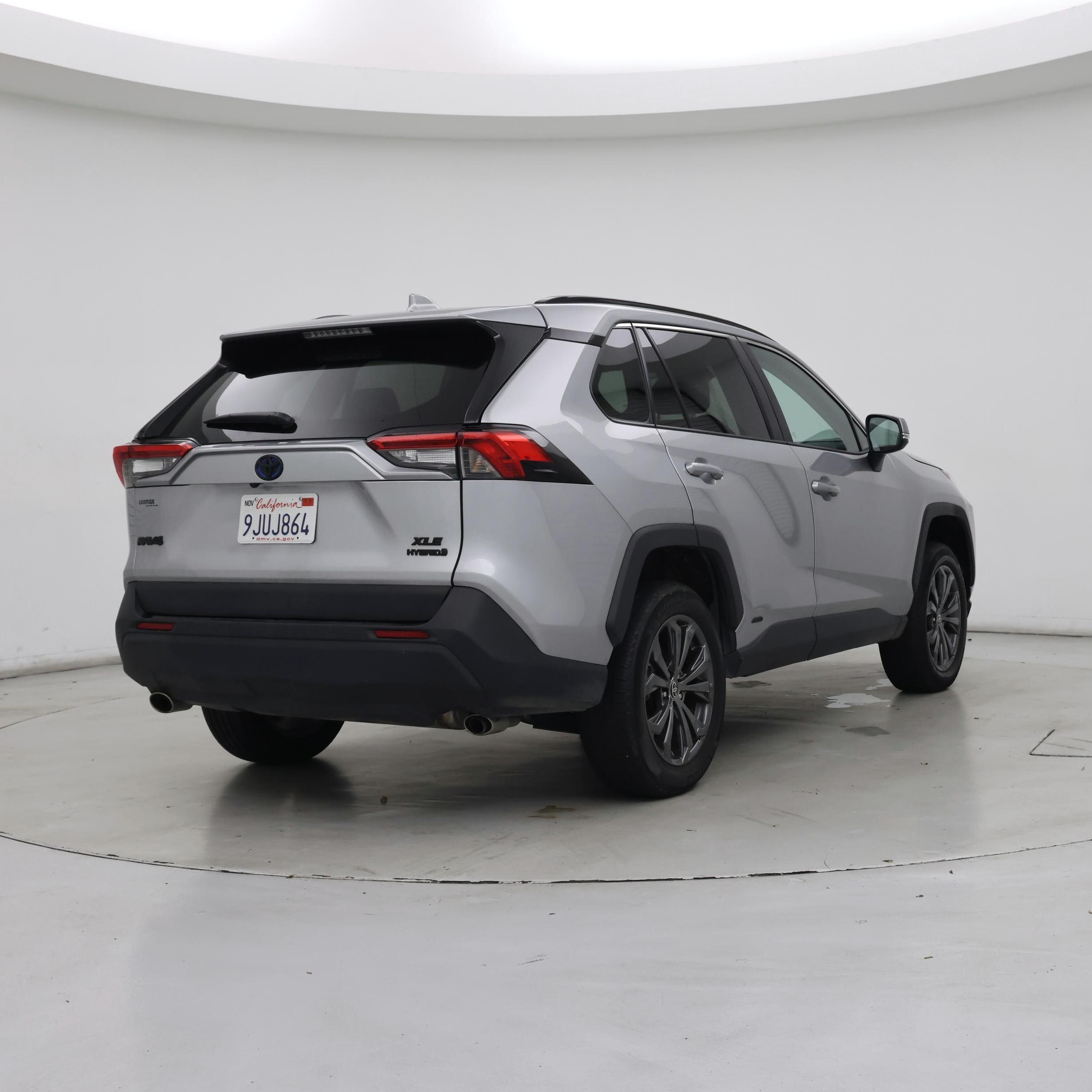 Thumbnail: 2024 Toyota RAV4 - 8