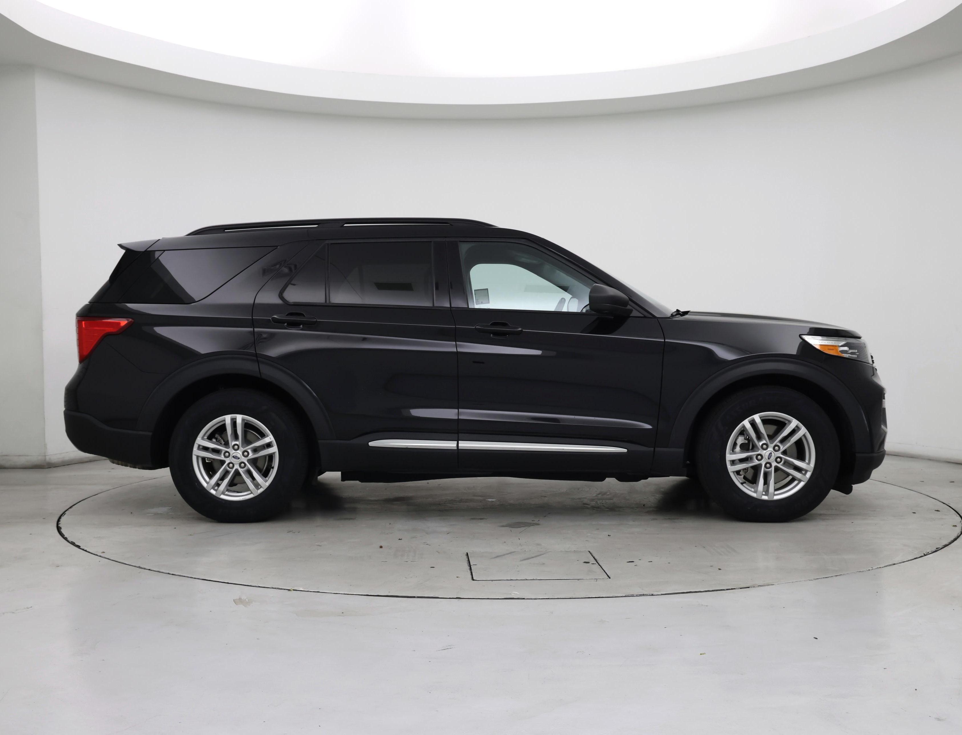 Thumbnail: 2024 Ford Explorer - 7