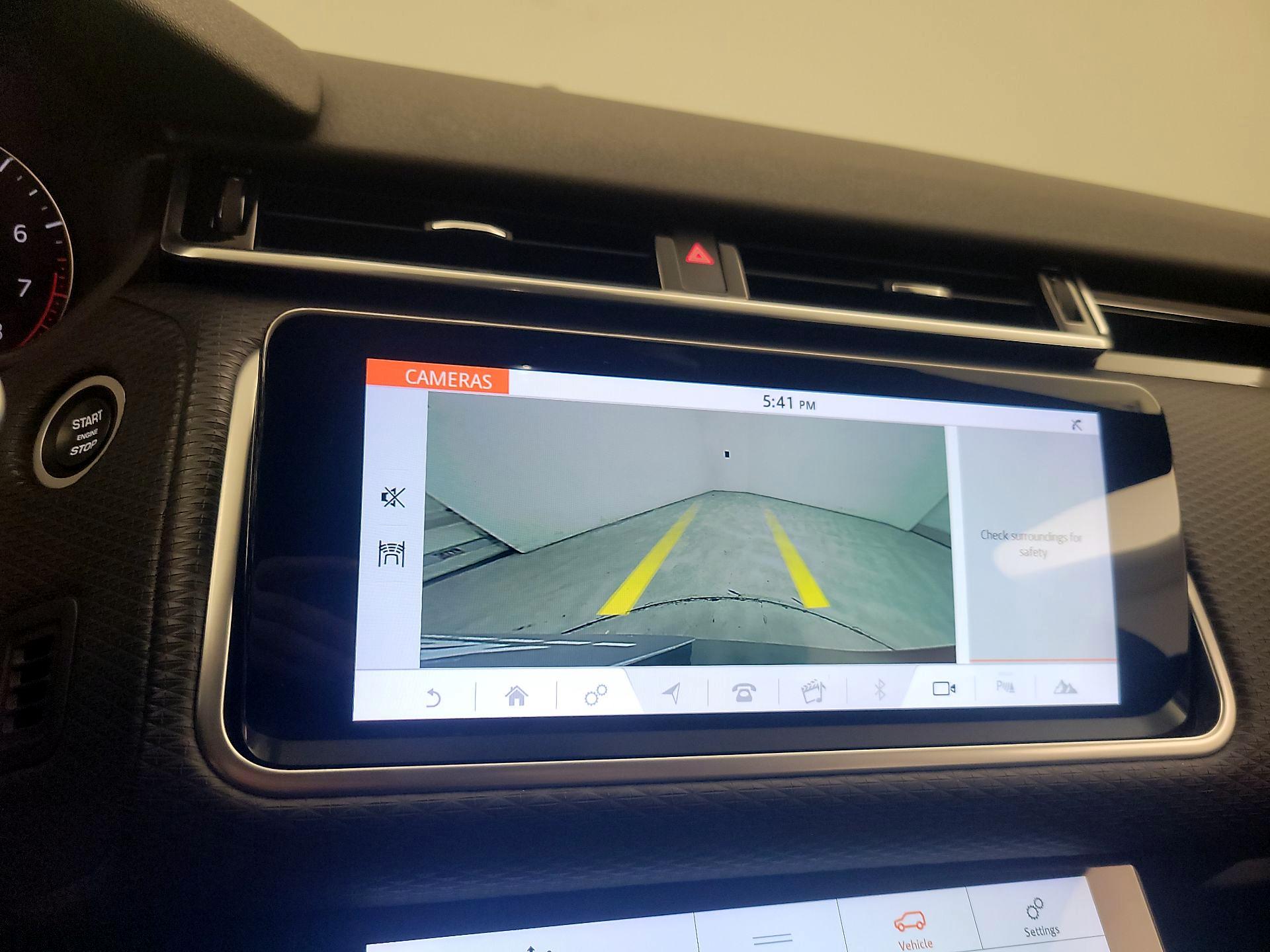 Thumbnail: 2019 Land Rover Range Rover Velar - 14