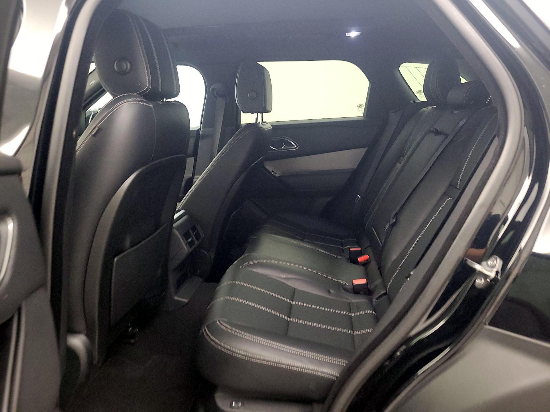 Thumbnail: 2019 Land Rover Range Rover Velar - 19