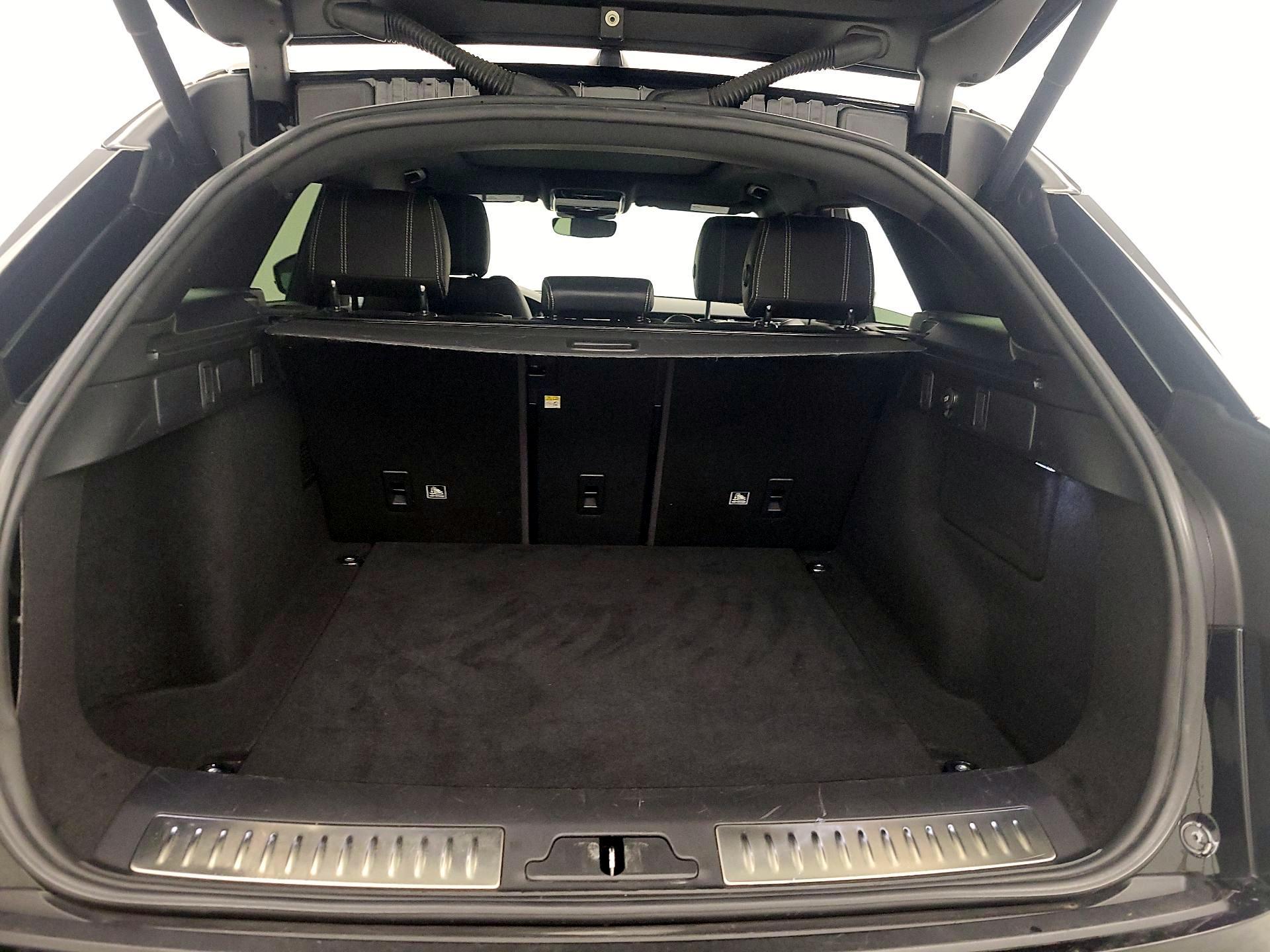 Thumbnail: 2019 Land Rover Range Rover Velar - 20