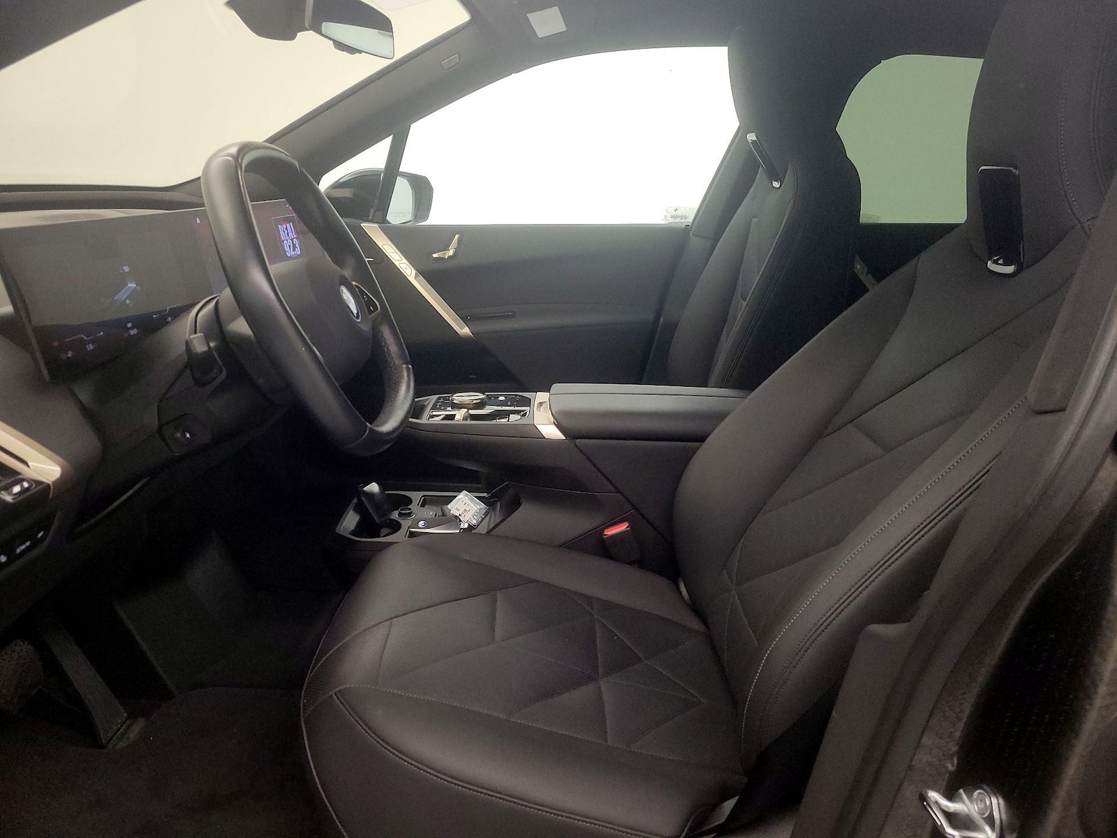 2023 BMW iX Base - Photo 12