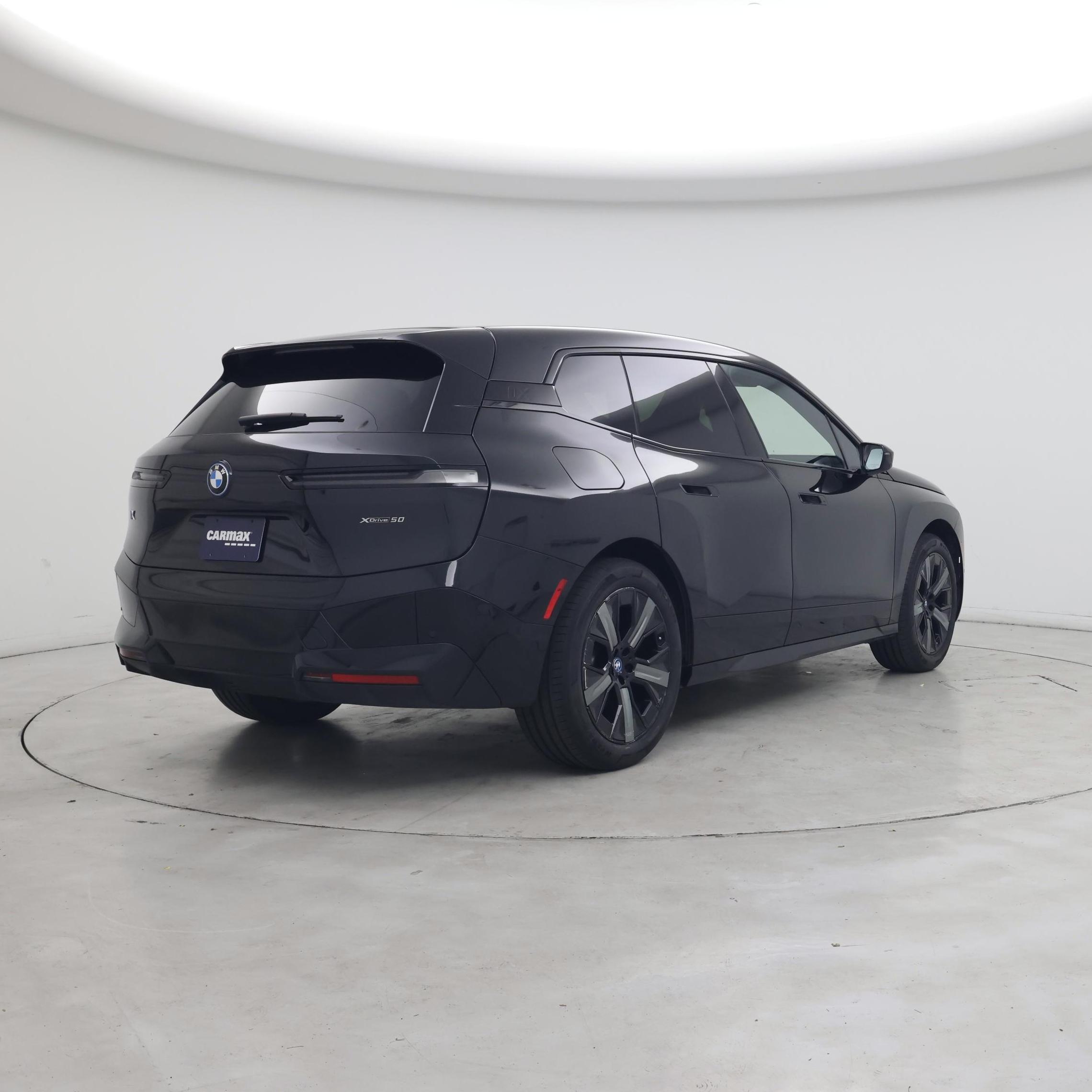 Thumbnail: 2023 BMW iX - 8