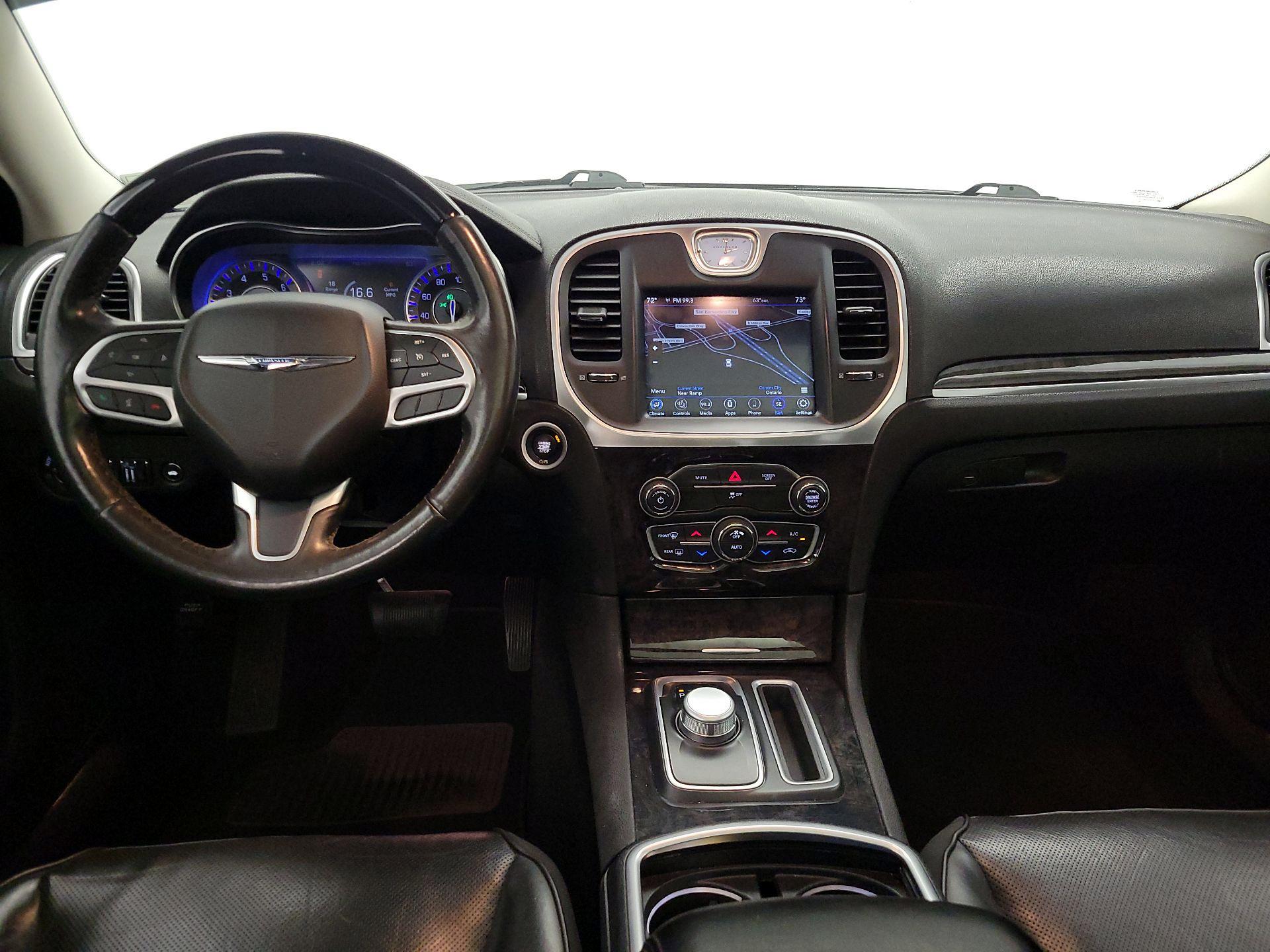 Thumbnail: 2020 Chrysler 300 - 9