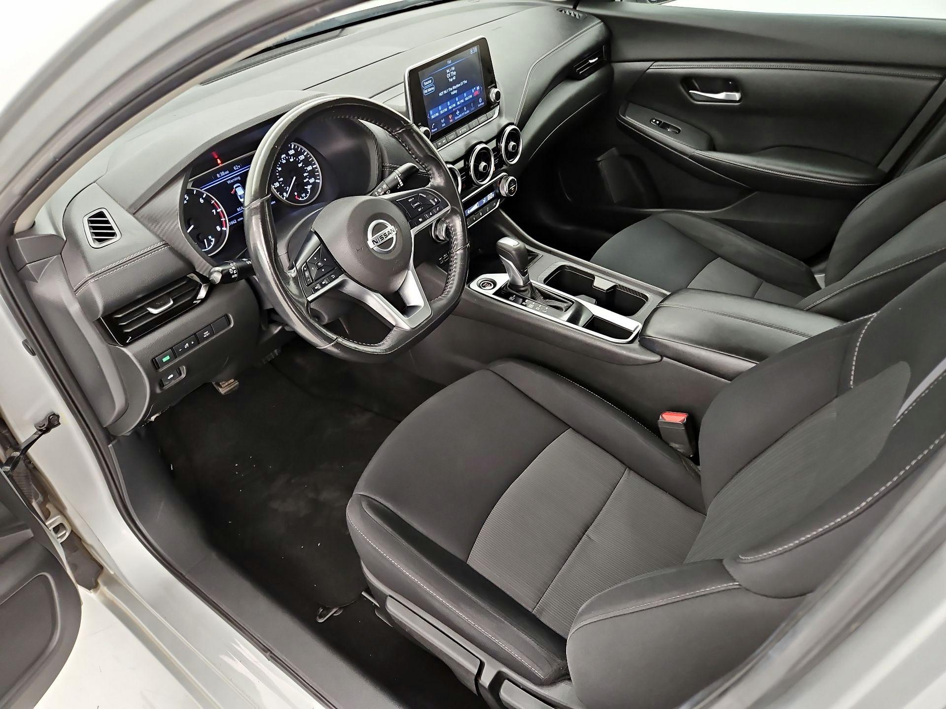 Thumbnail: 2021 Nissan Sentra - 11