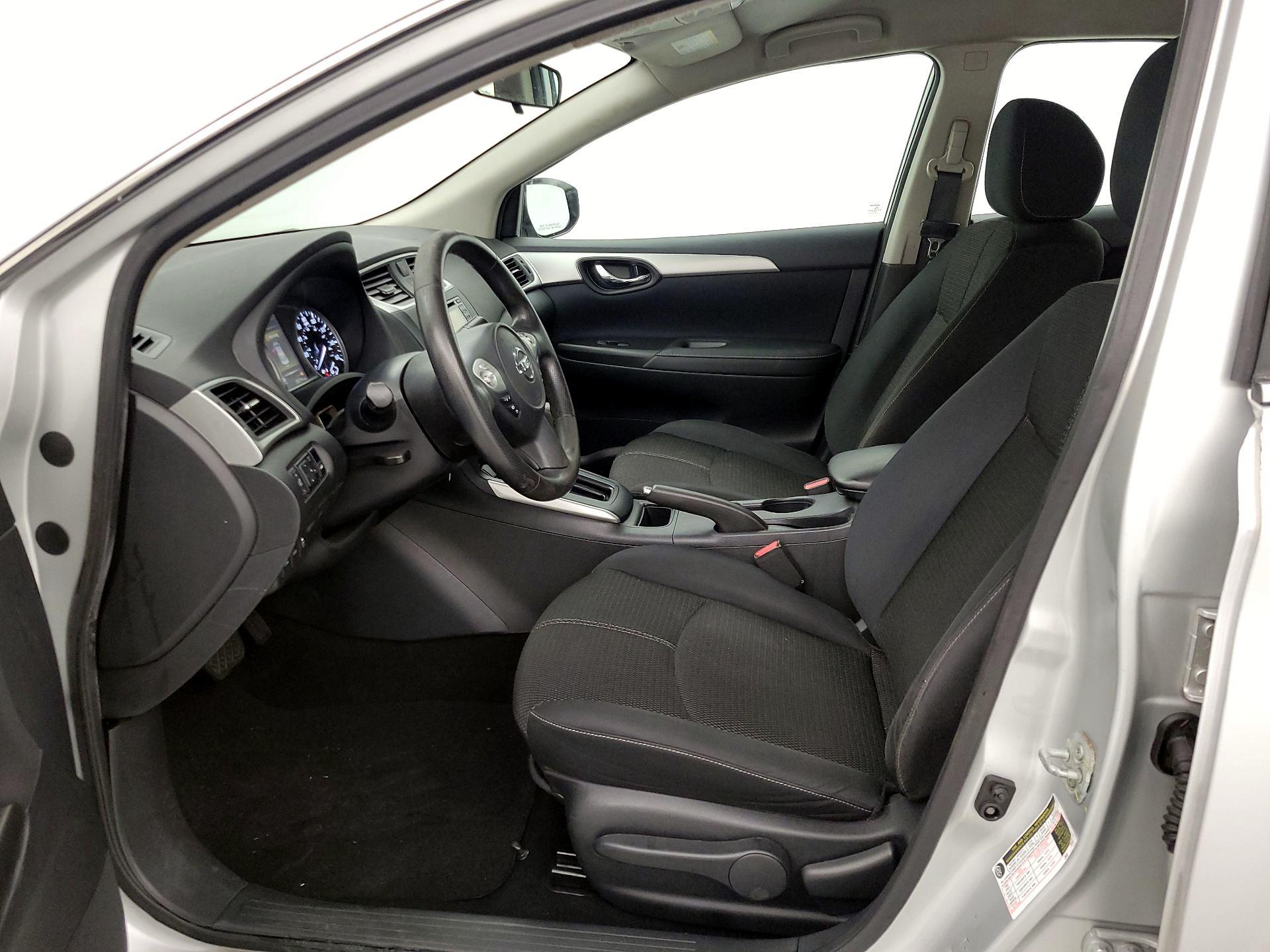 Thumbnail: 2018 Nissan Sentra - 11