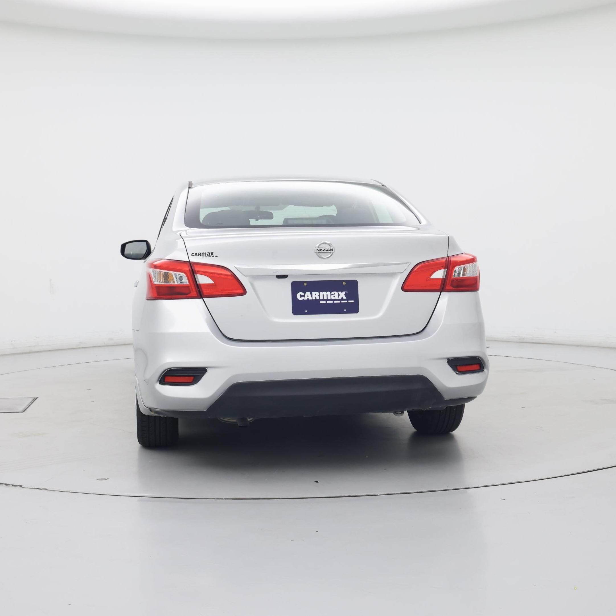 Thumbnail: 2018 Nissan Sentra - 6