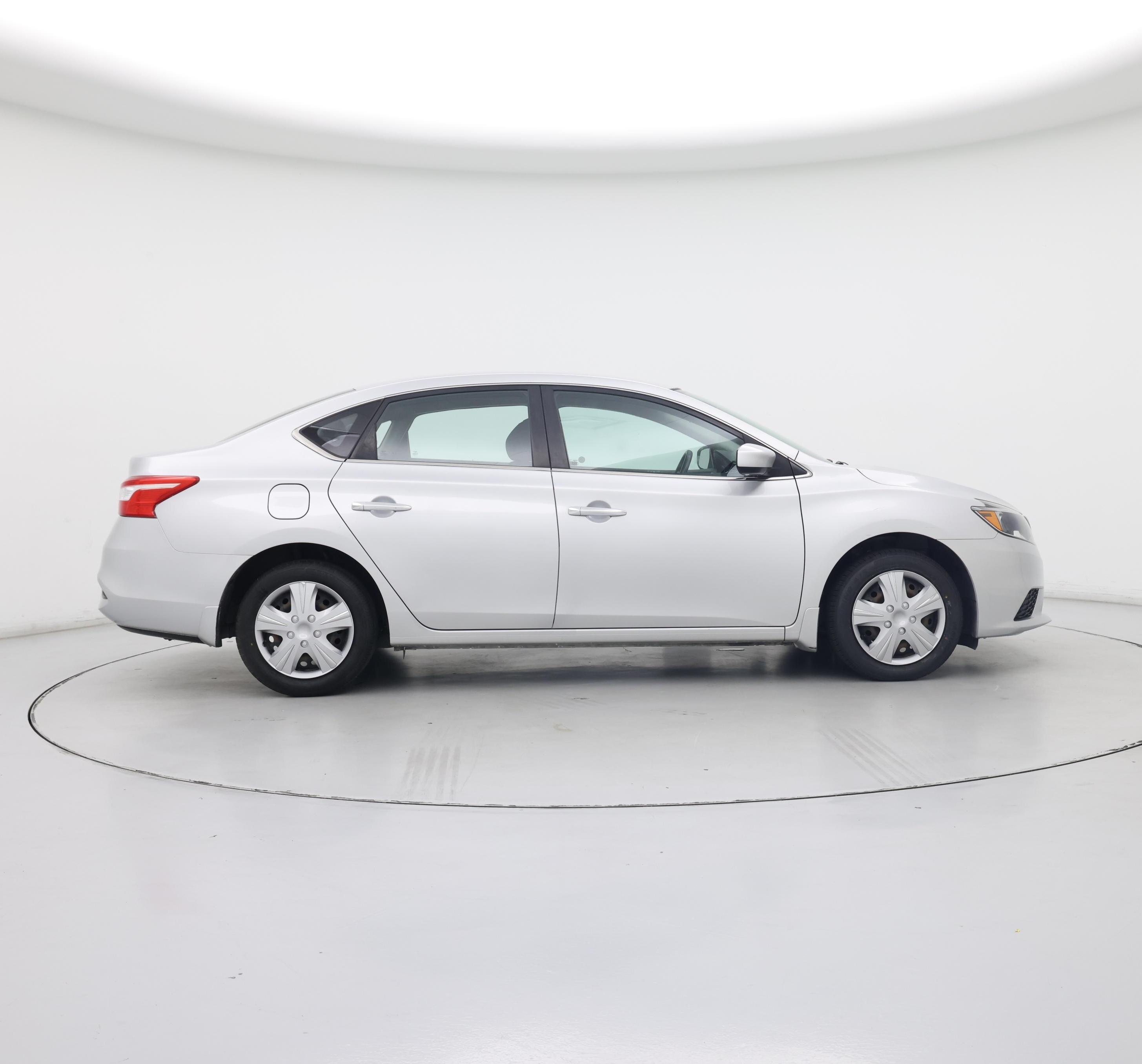 Thumbnail: 2018 Nissan Sentra - 7