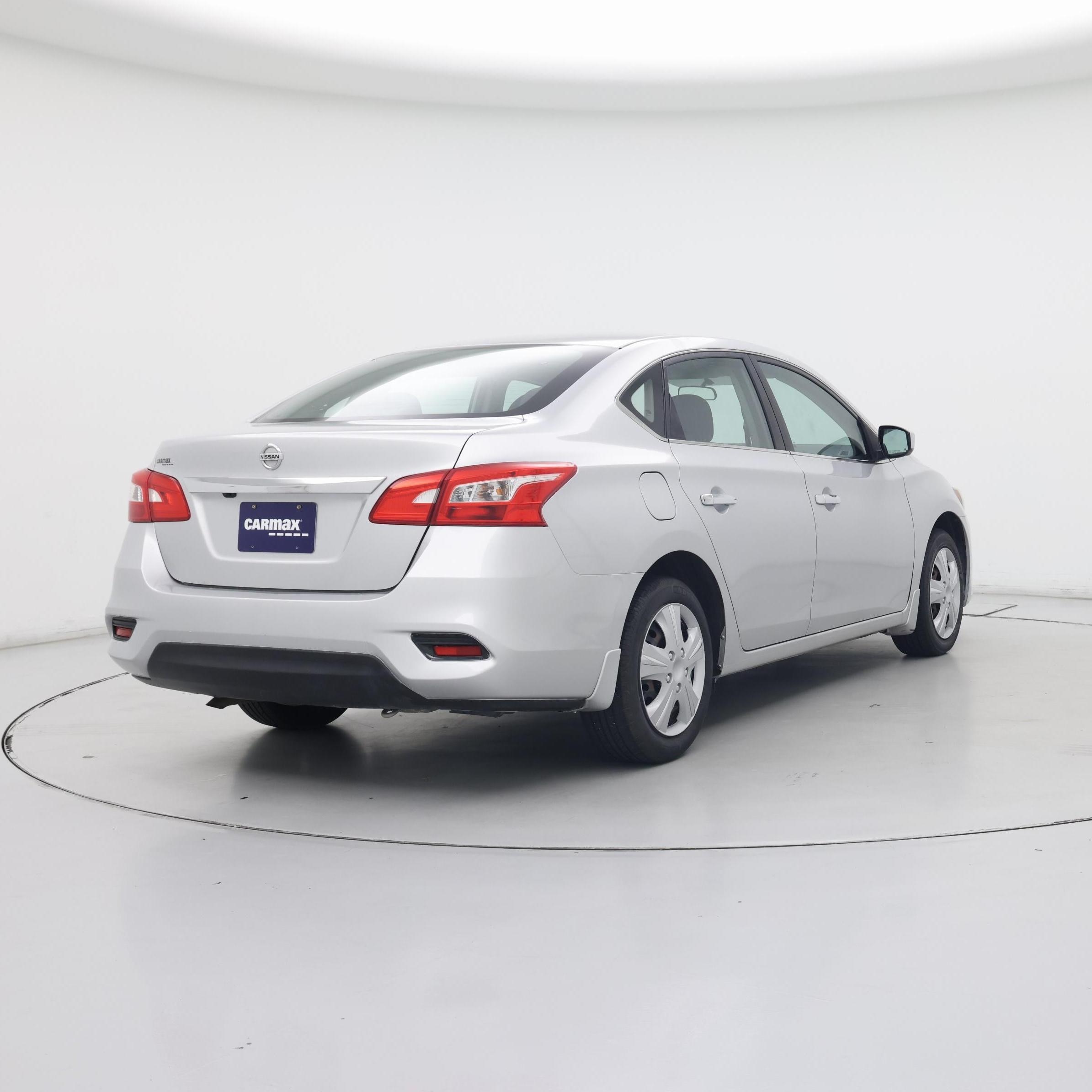 Thumbnail: 2018 Nissan Sentra - 8