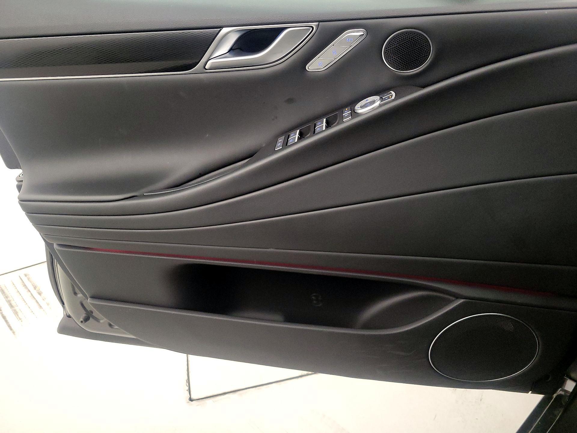 Thumbnail: 2026 Genesis G80 - 12