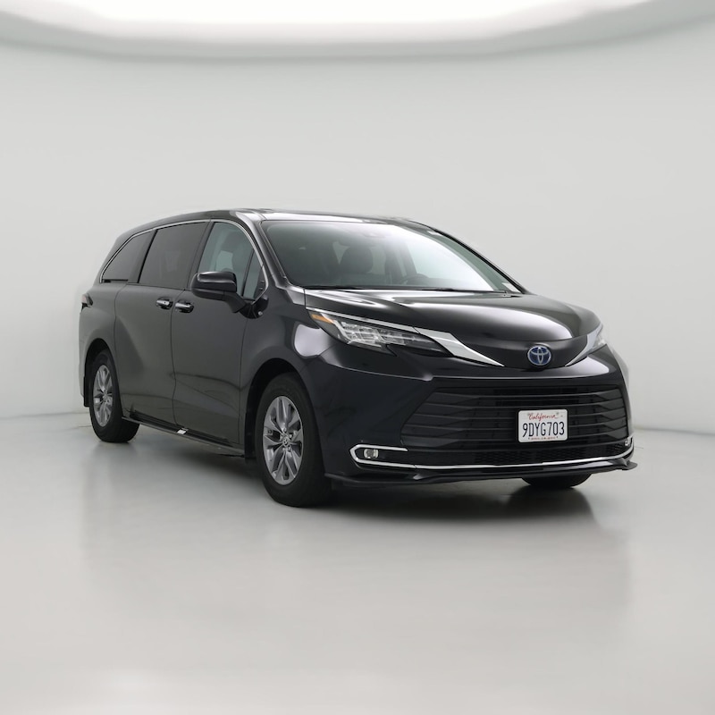 2023 Toyota Sienna Hybrid XLE