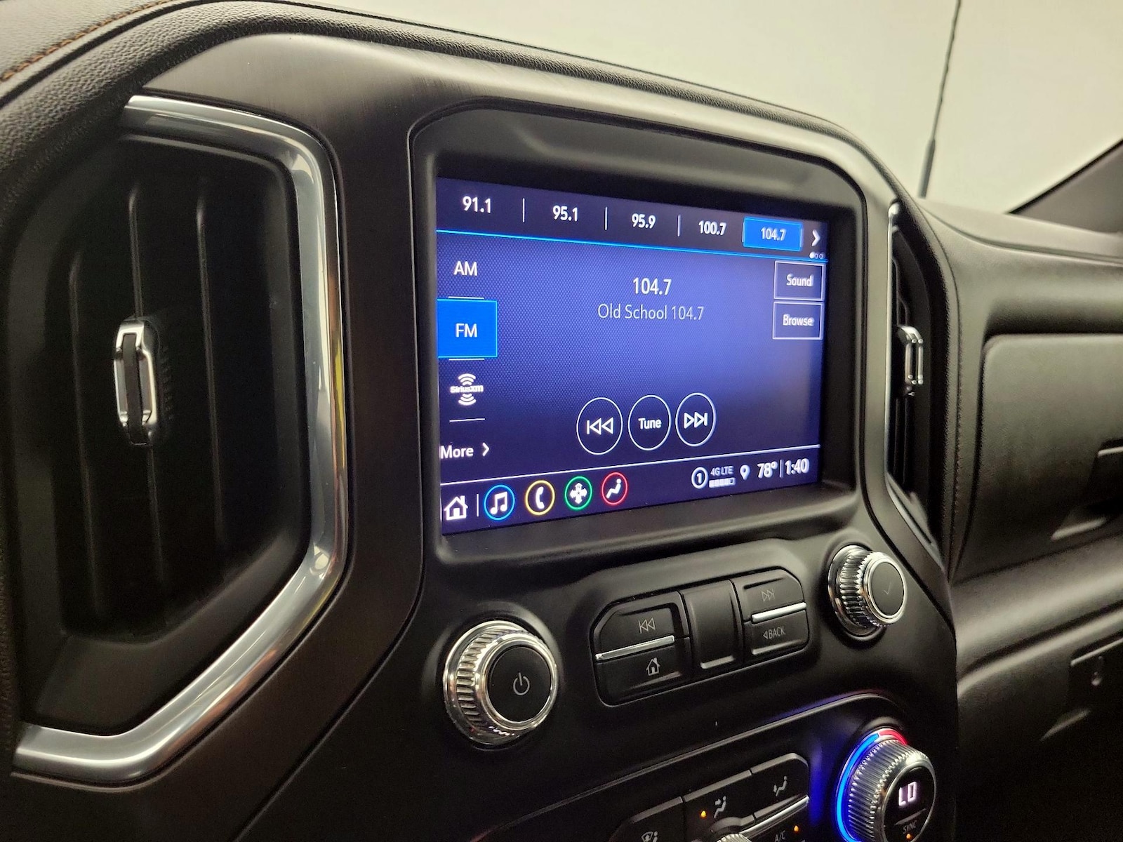 2023 GMC Sierra 2500HD AT4 - Photo 7