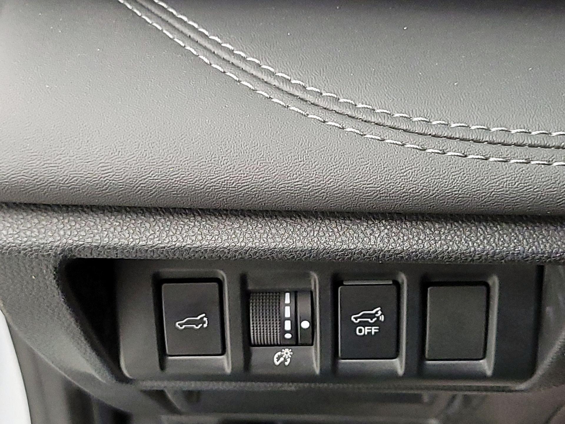 Thumbnail: 2020 Subaru Outback - 13