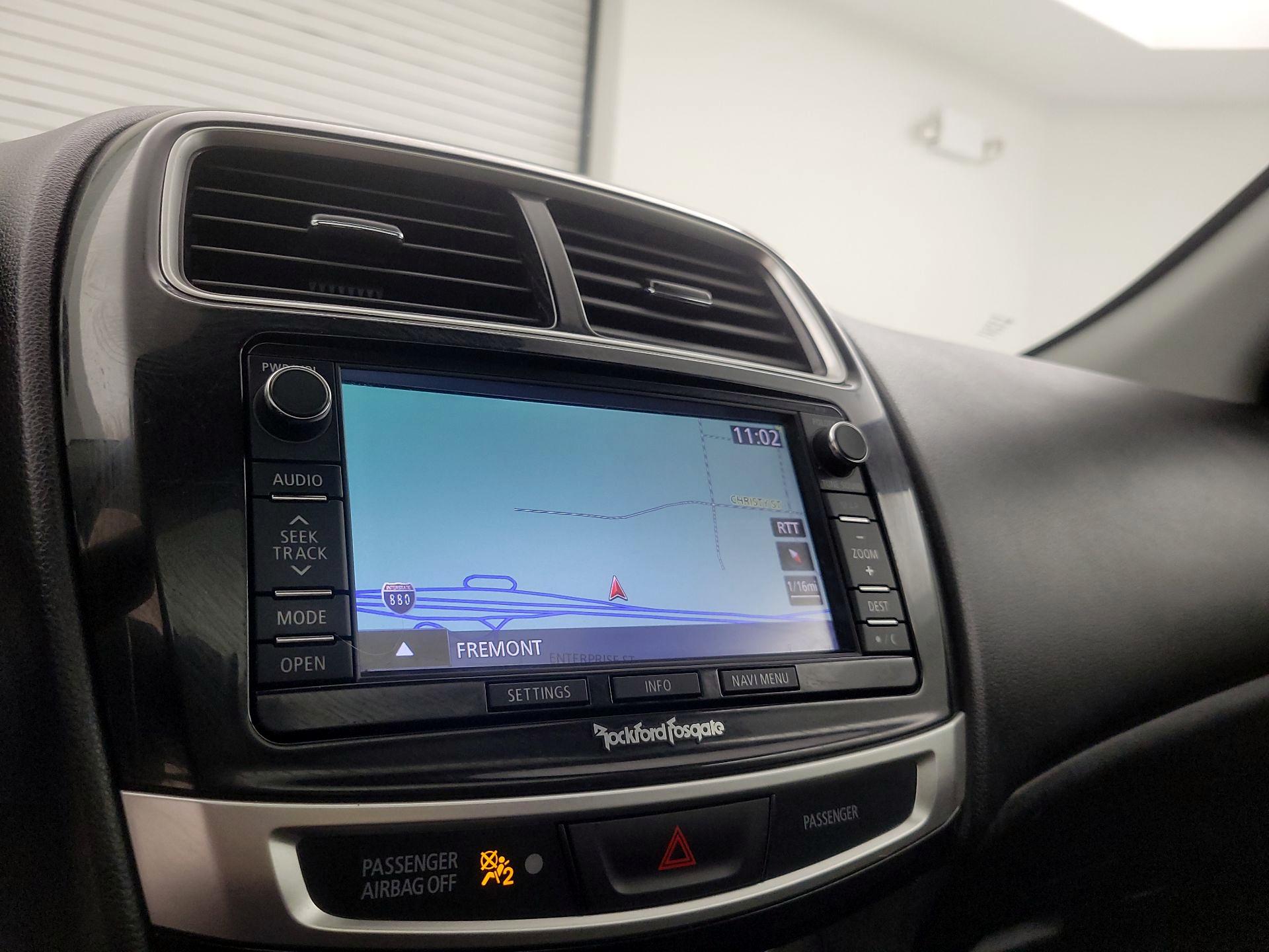 Thumbnail: 2015 Mitsubishi Outlander Sport - 14