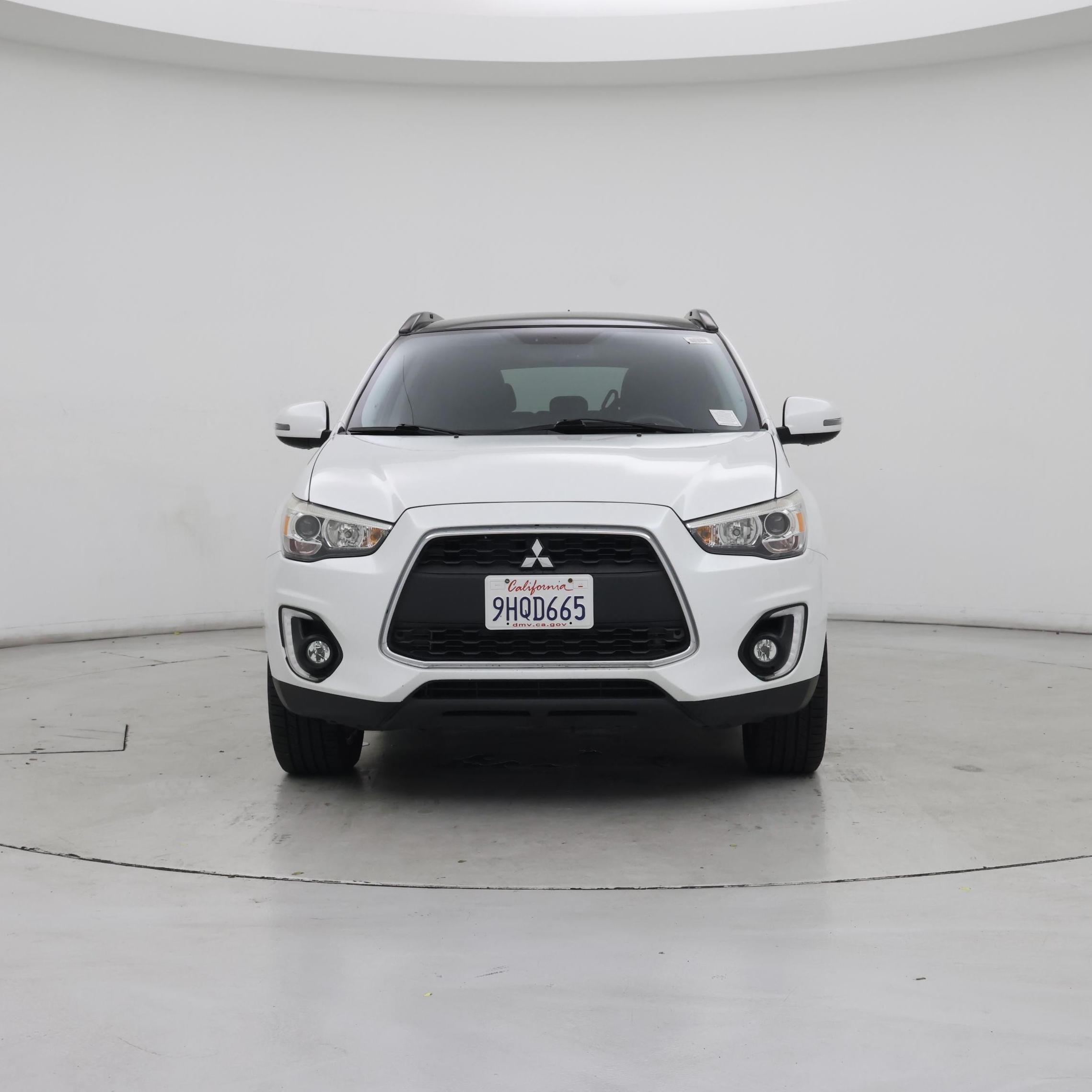 Thumbnail: 2015 Mitsubishi Outlander Sport - 5
