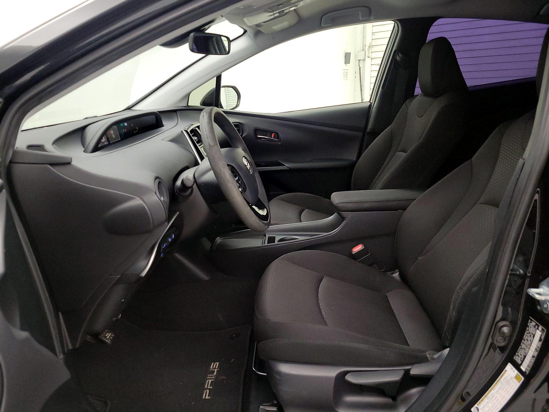 Thumbnail: 2020 Toyota Prius - 11