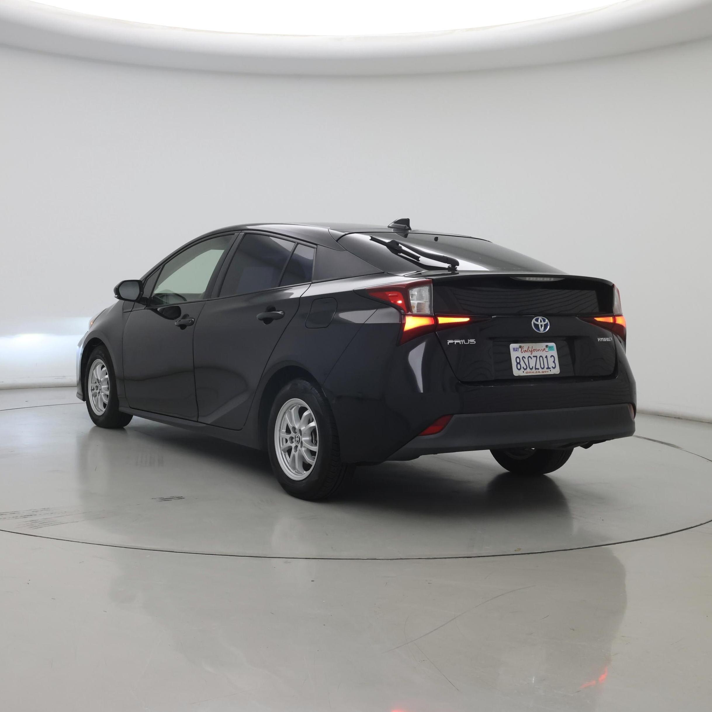Thumbnail: 2020 Toyota Prius - 2