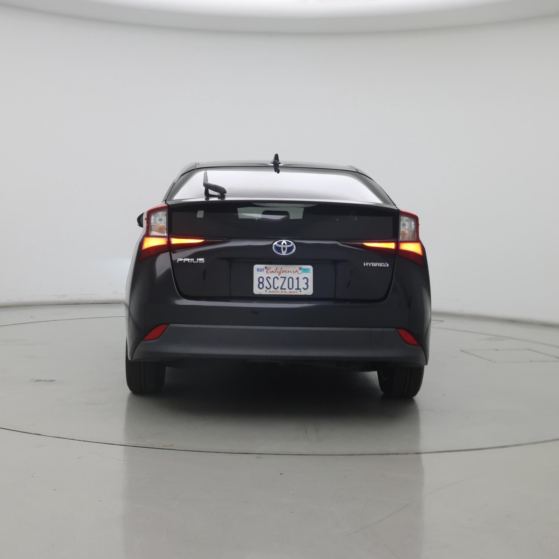 Thumbnail: 2020 Toyota Prius - 6