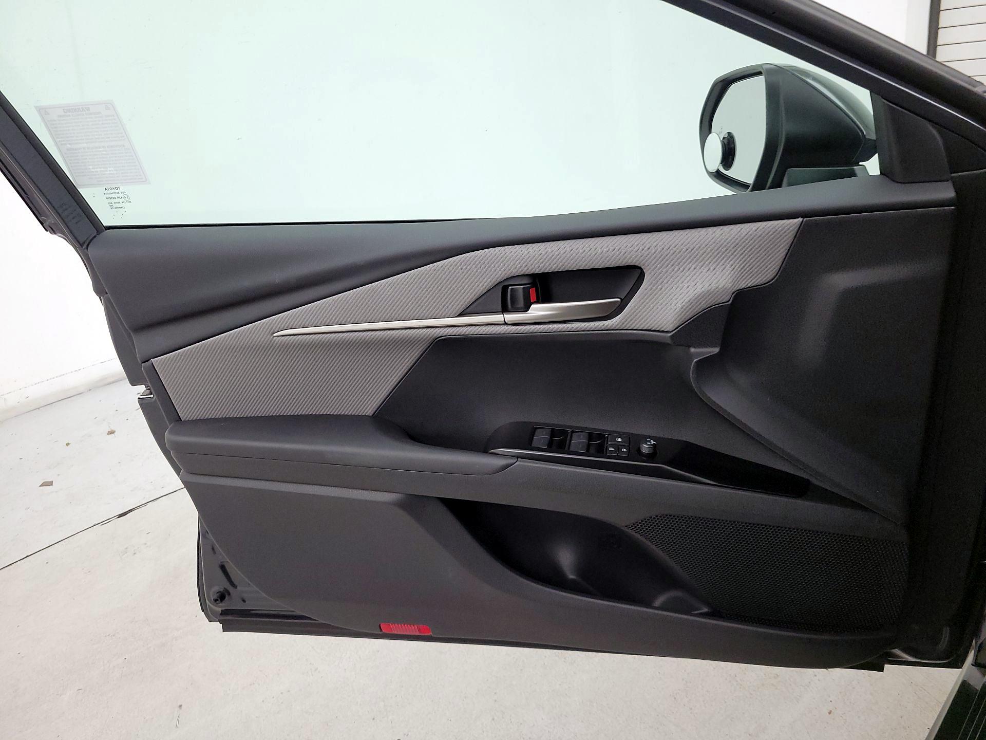 Thumbnail: 2026 Toyota Camry - 12