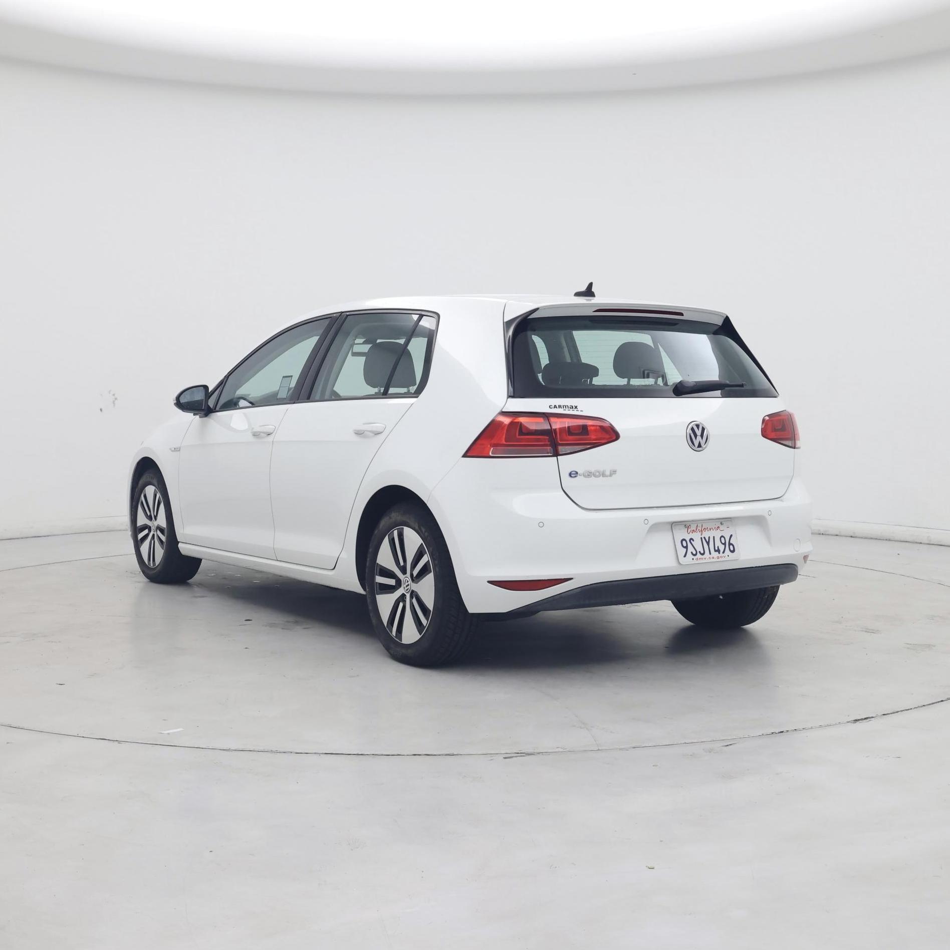 Thumbnail: 2016 Volkswagen e-Golf - 2