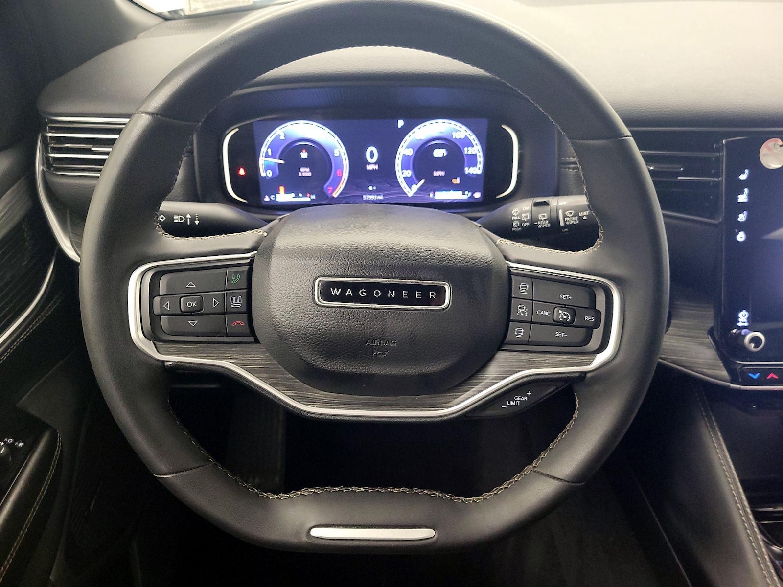 2024 Jeep Wagoneer Series III - Photo 11