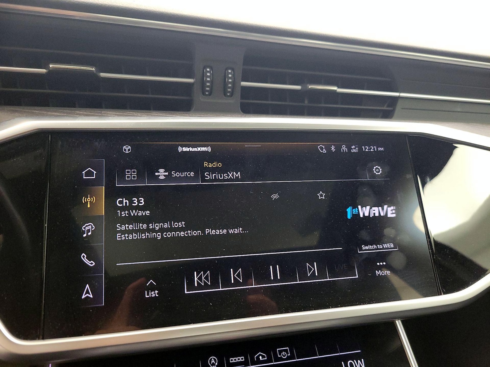 2024 Audi A6 Premium Plus - Photo 17