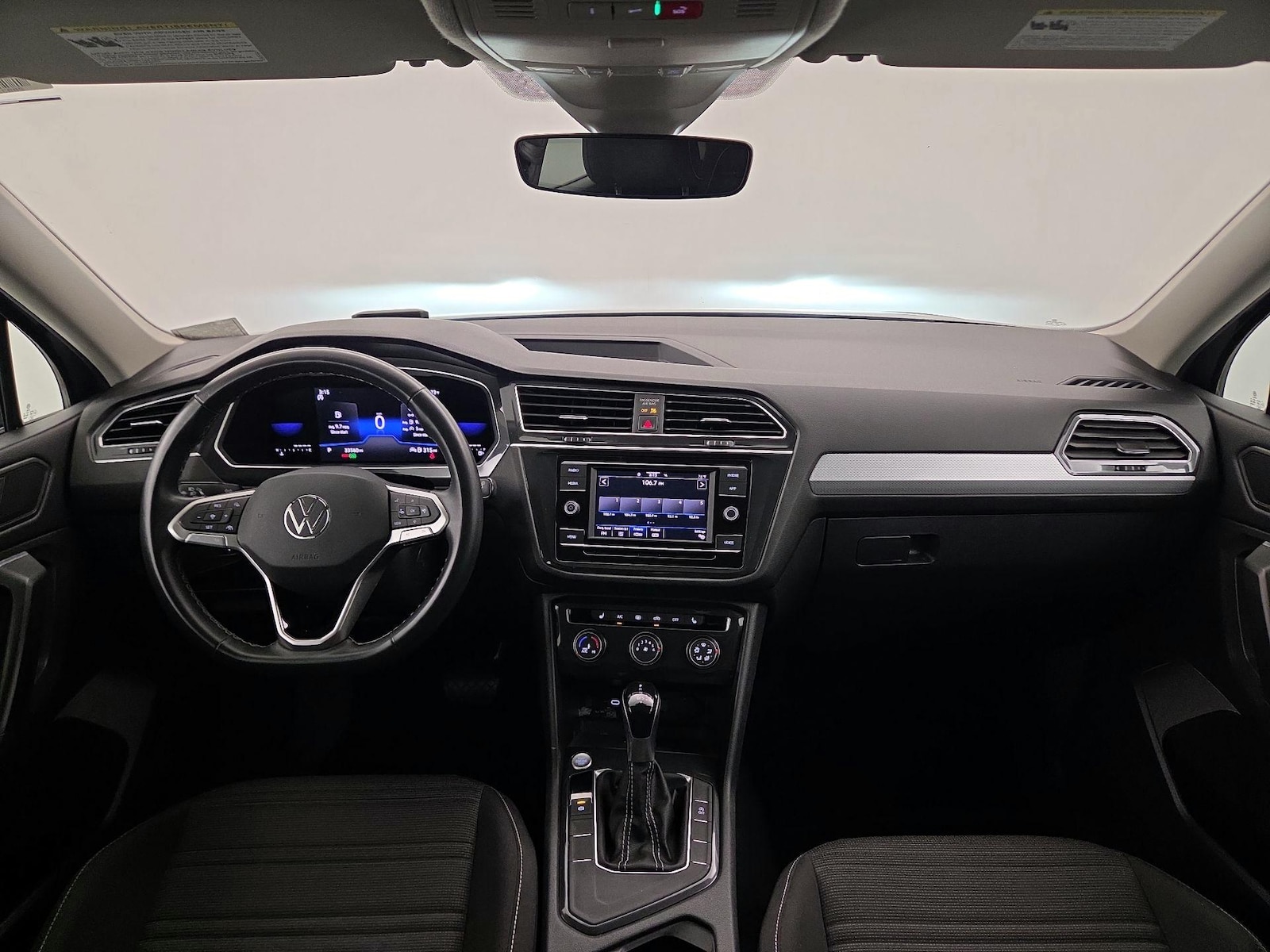 2022 Volkswagen Tiguan S - Photo 10