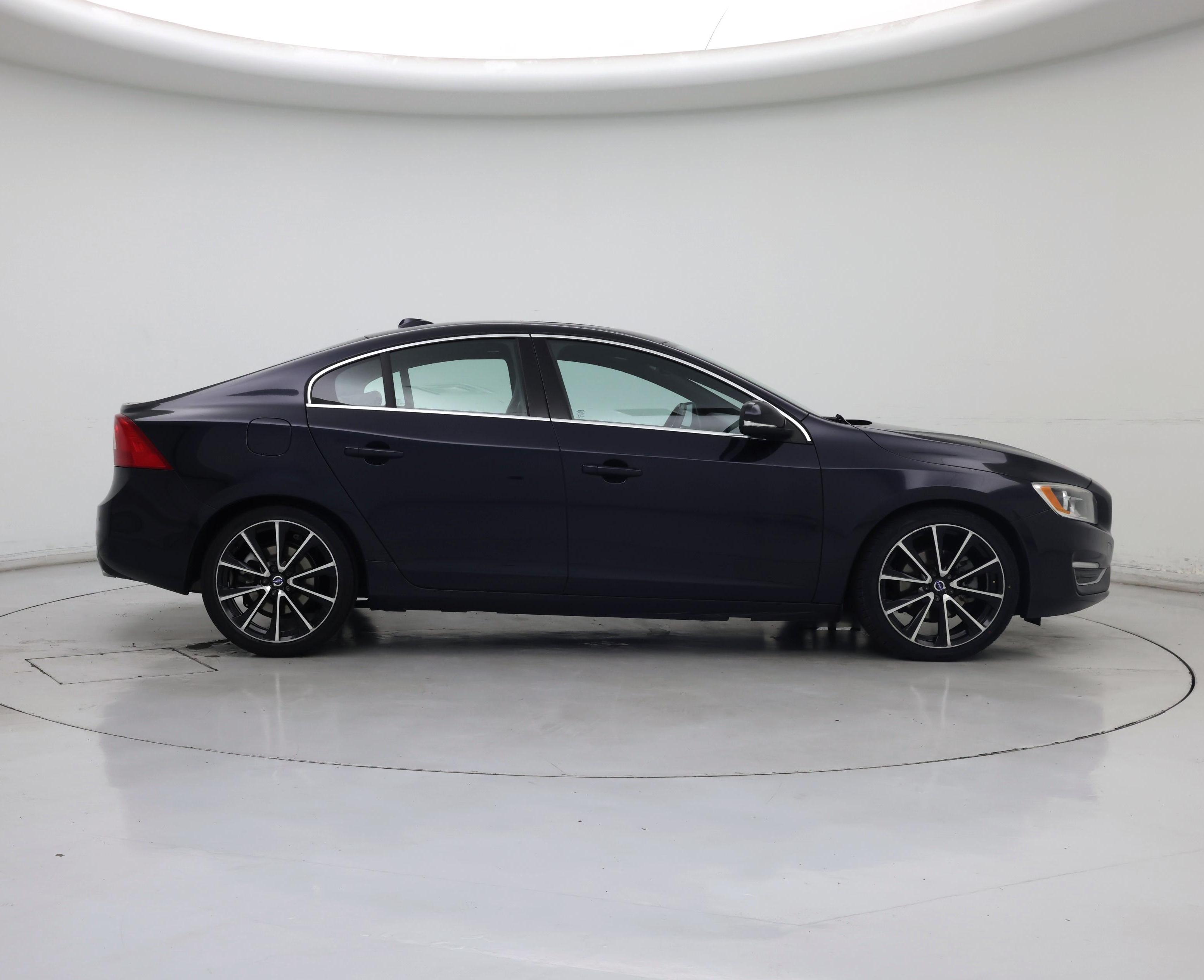 Thumbnail: 2016 Volvo S60 - 7