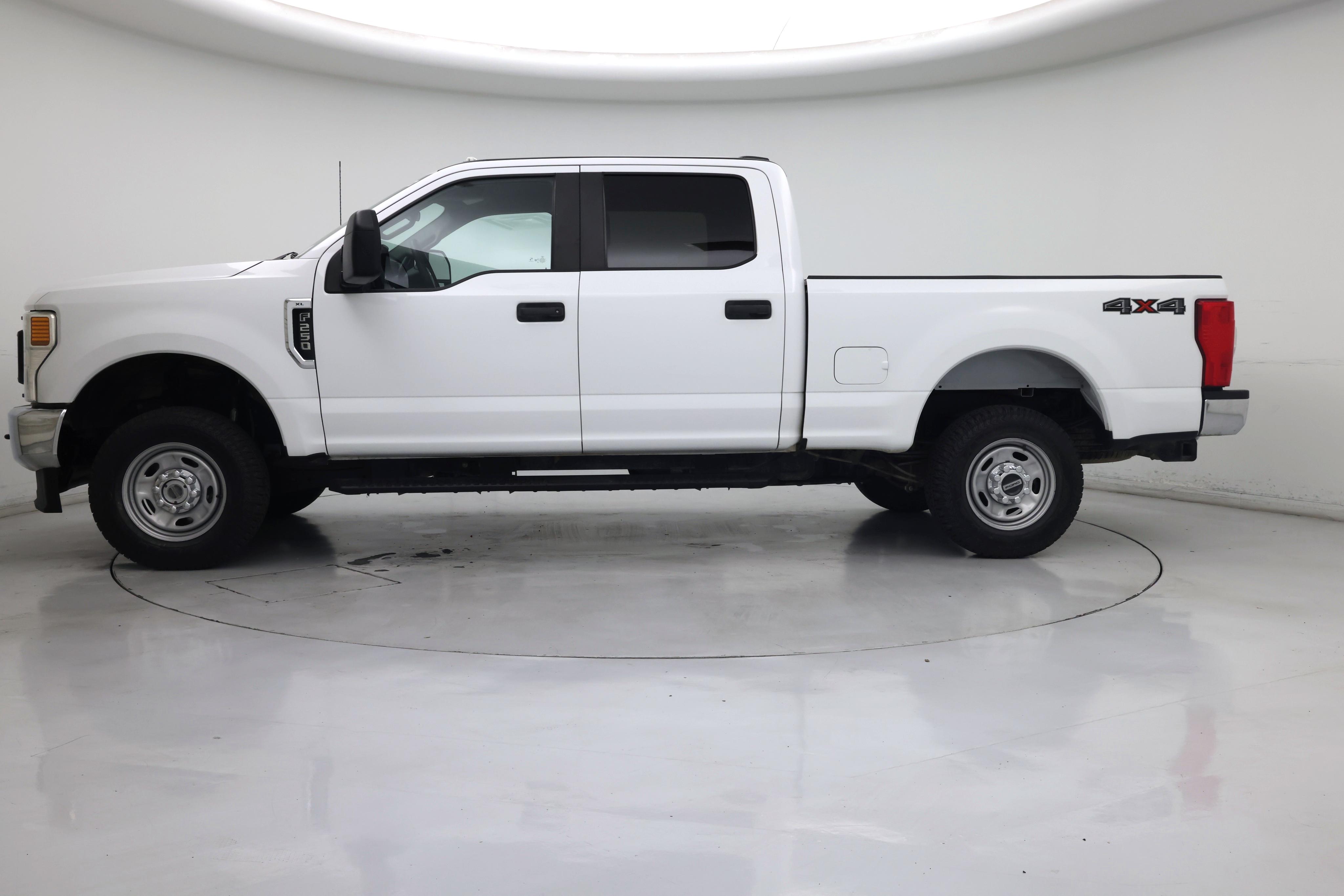Thumbnail: 2021 Ford F-250 - 3