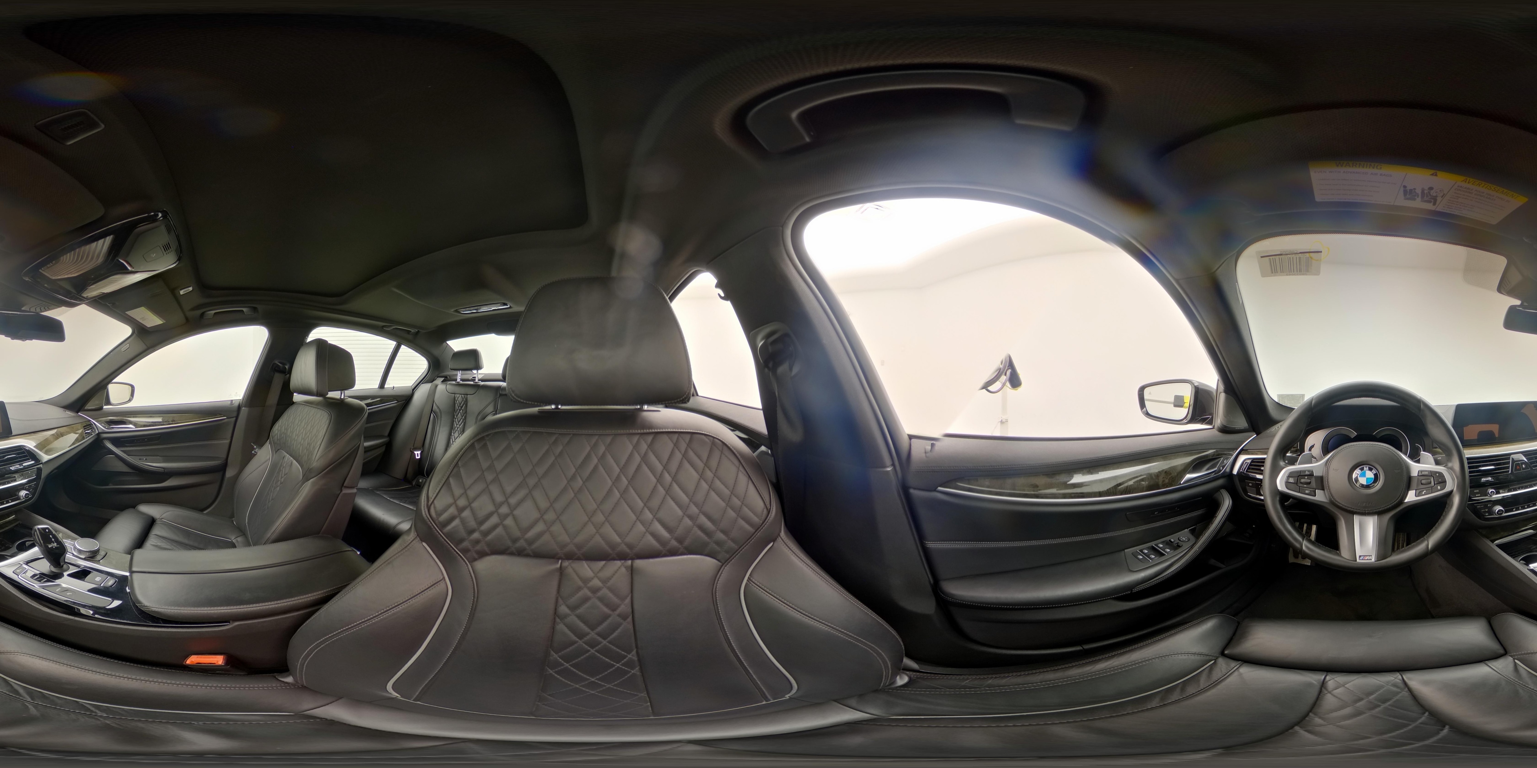 2018 BMW 5 Series 530e - Photo 27