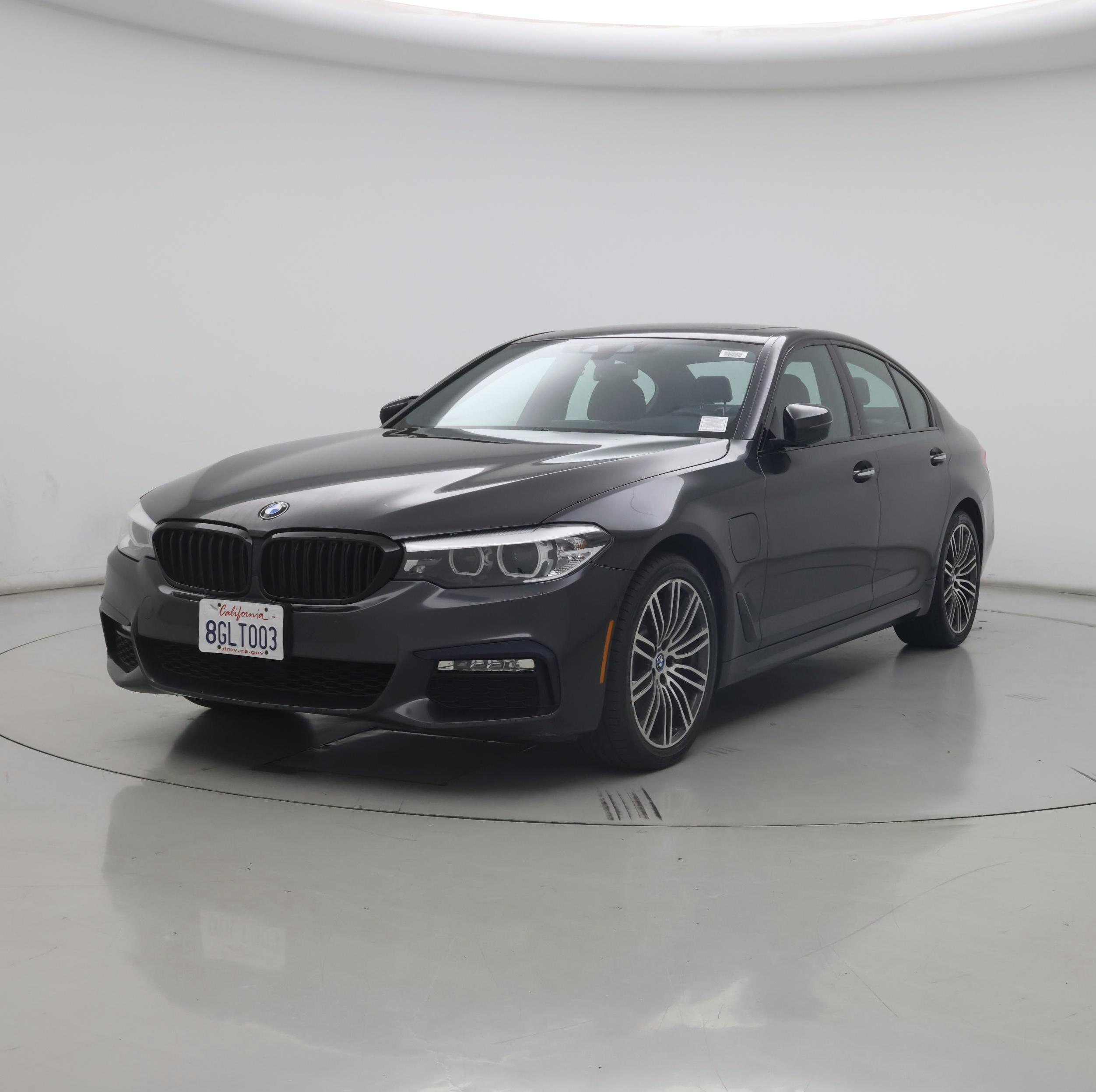 Thumbnail: 2018 BMW 5 Series - 4