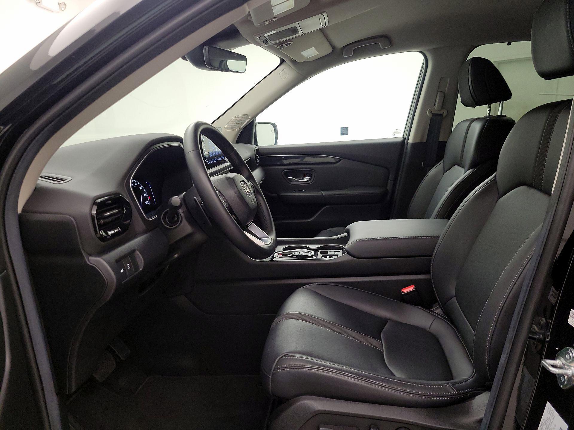 Thumbnail: 2025 Honda Pilot - 11