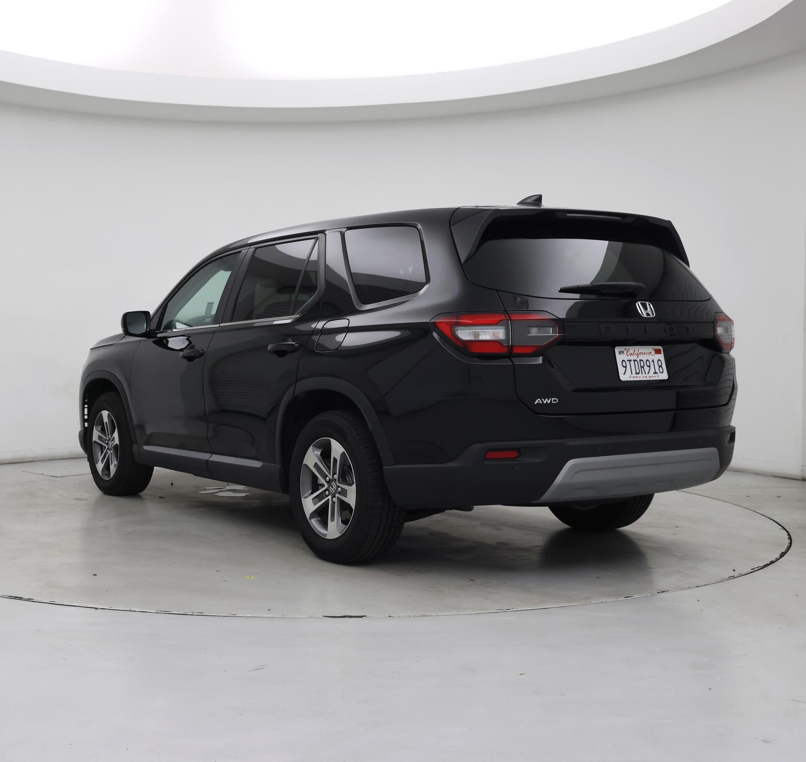 Thumbnail: 2025 Honda Pilot - 2
