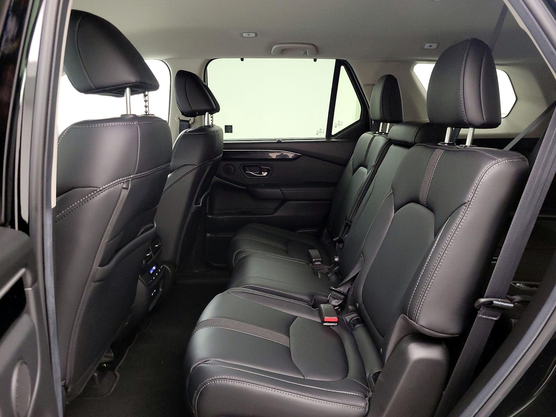 Thumbnail: 2025 Honda Pilot - 19