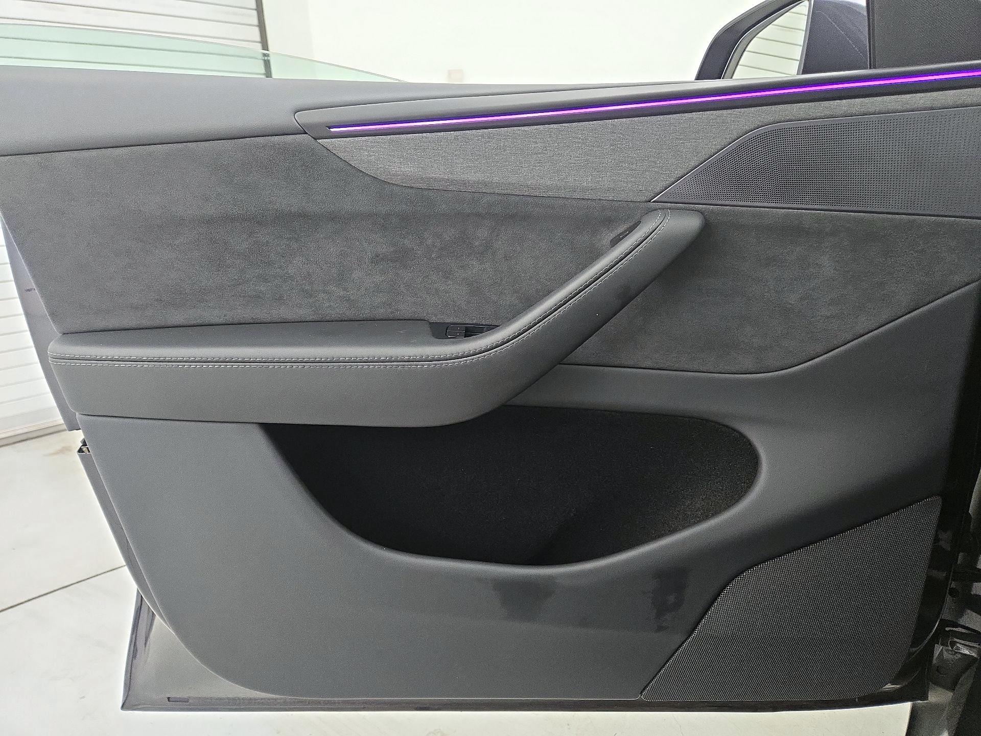 Thumbnail: 2026 Tesla Model Y - 12