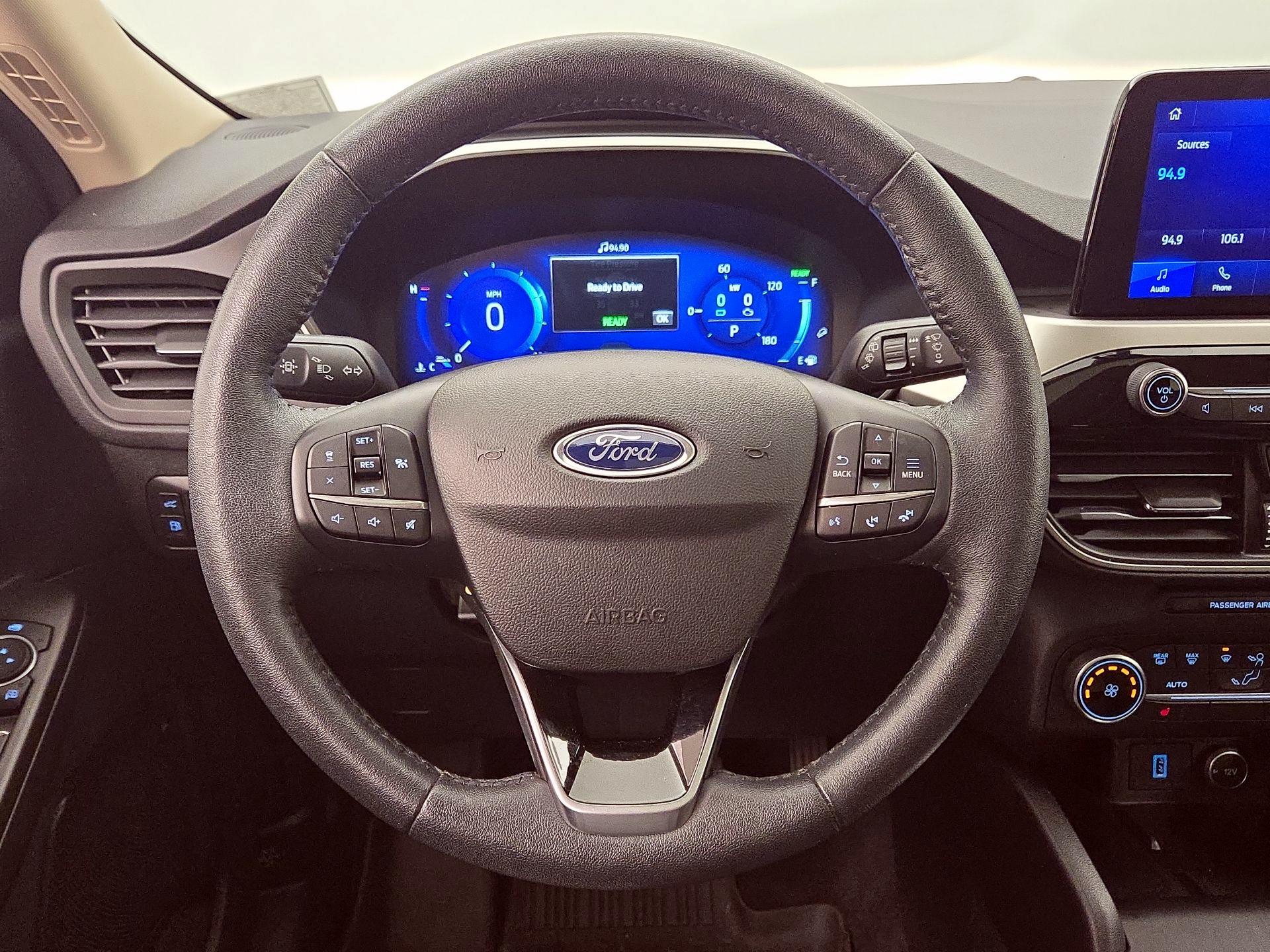Thumbnail: 2020 Ford Escape - 10