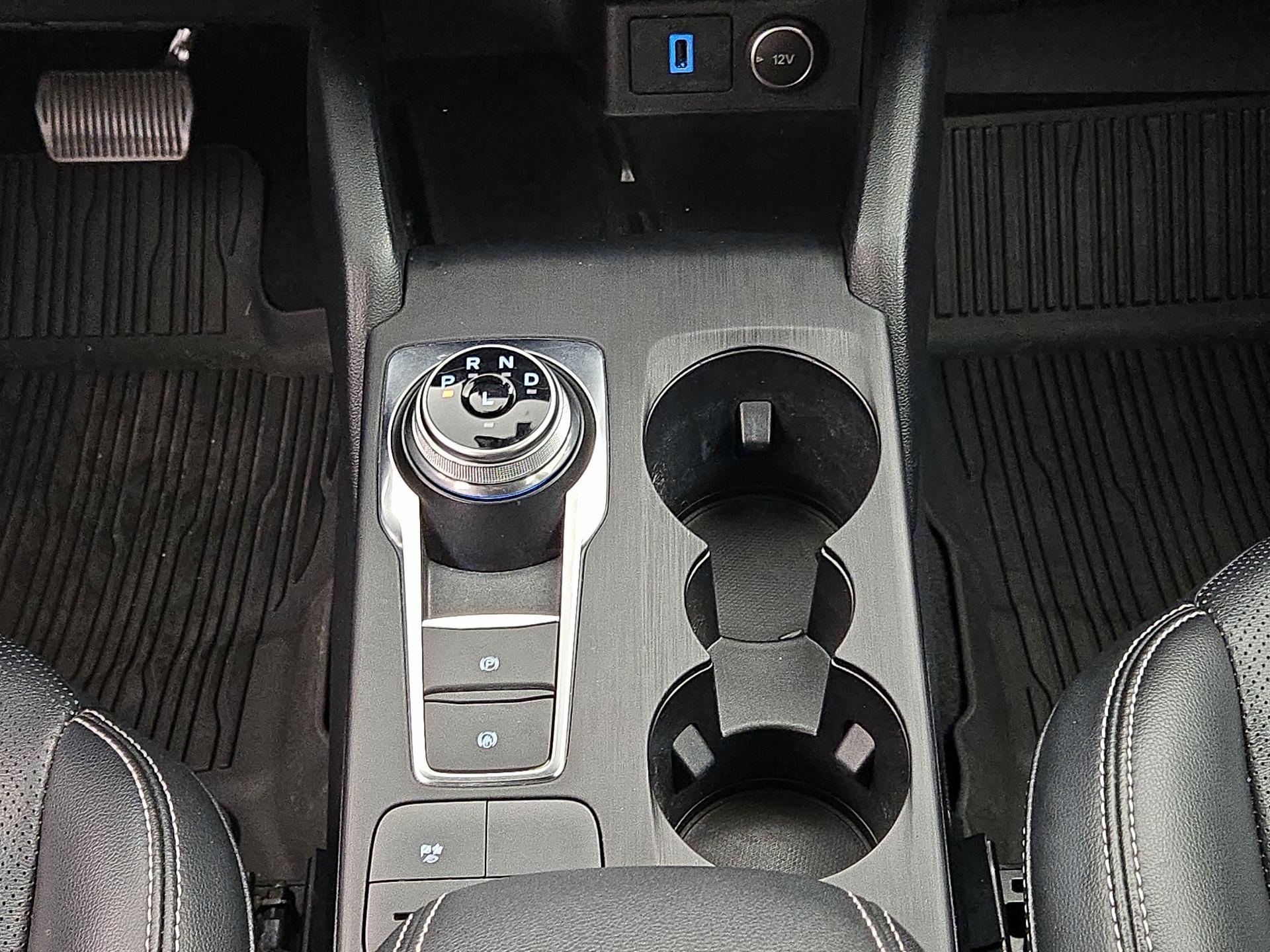 Thumbnail: 2020 Ford Escape - 18