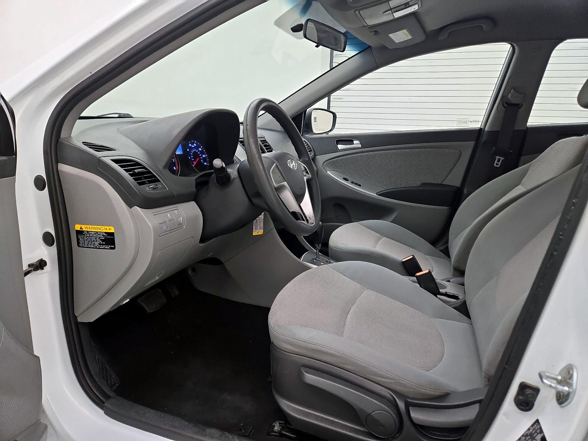 Thumbnail: 2014 Hyundai Accent - 11