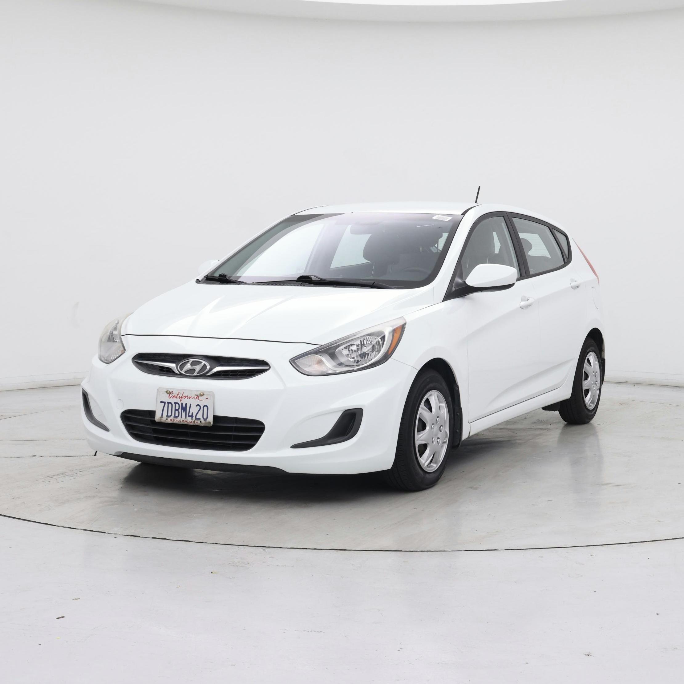 Thumbnail: 2014 Hyundai Accent - 4