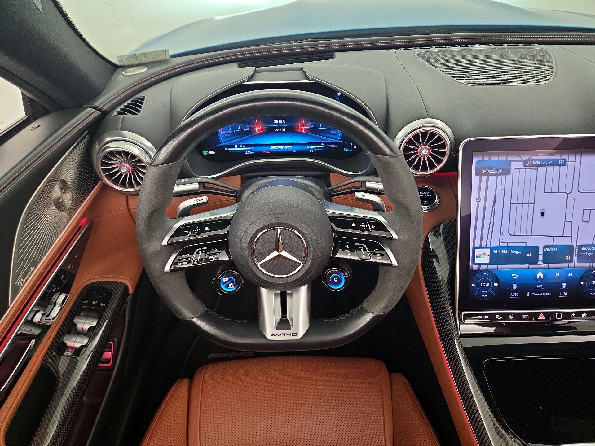 Thumbnail: 2022 Mercedes-Benz SL-Class - 10