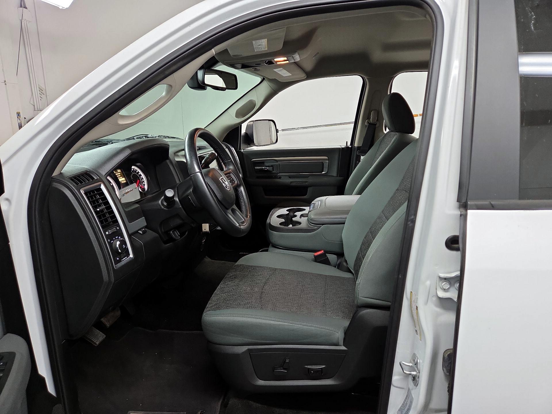 Thumbnail: 2017 RAM 3500 - 11